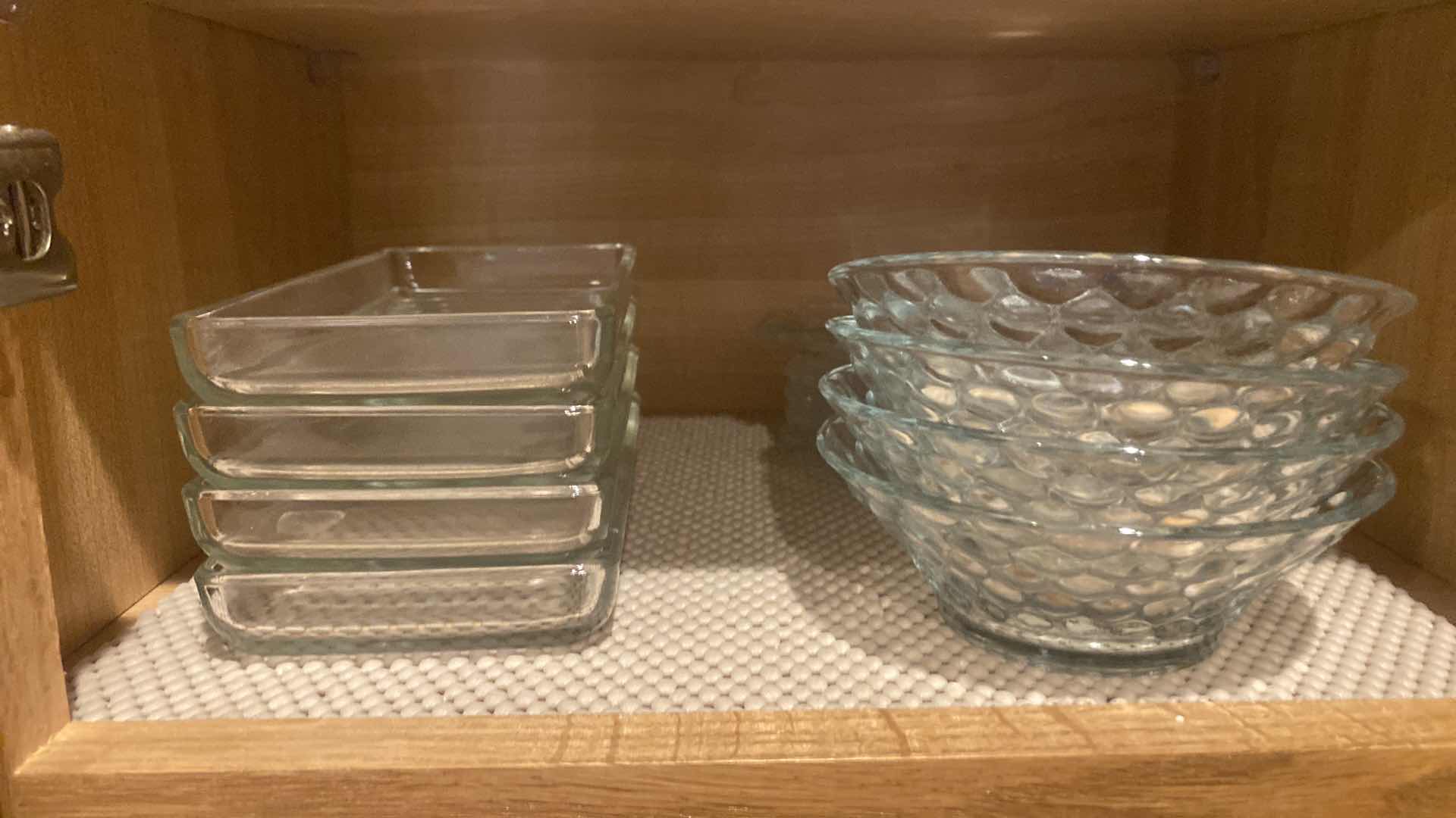 Photo 1 of CONTENTS OF KITCHEN CABINET - GLASS SERVEWARE