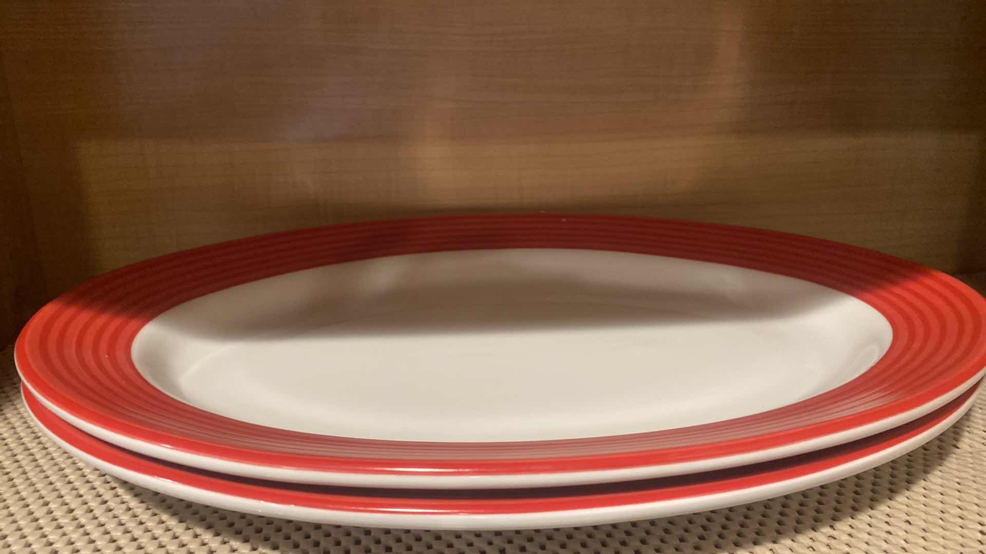 Photo 4 of CONTENTS OF KITCHEN CABINET- GLASS PLATERS & BOWLS