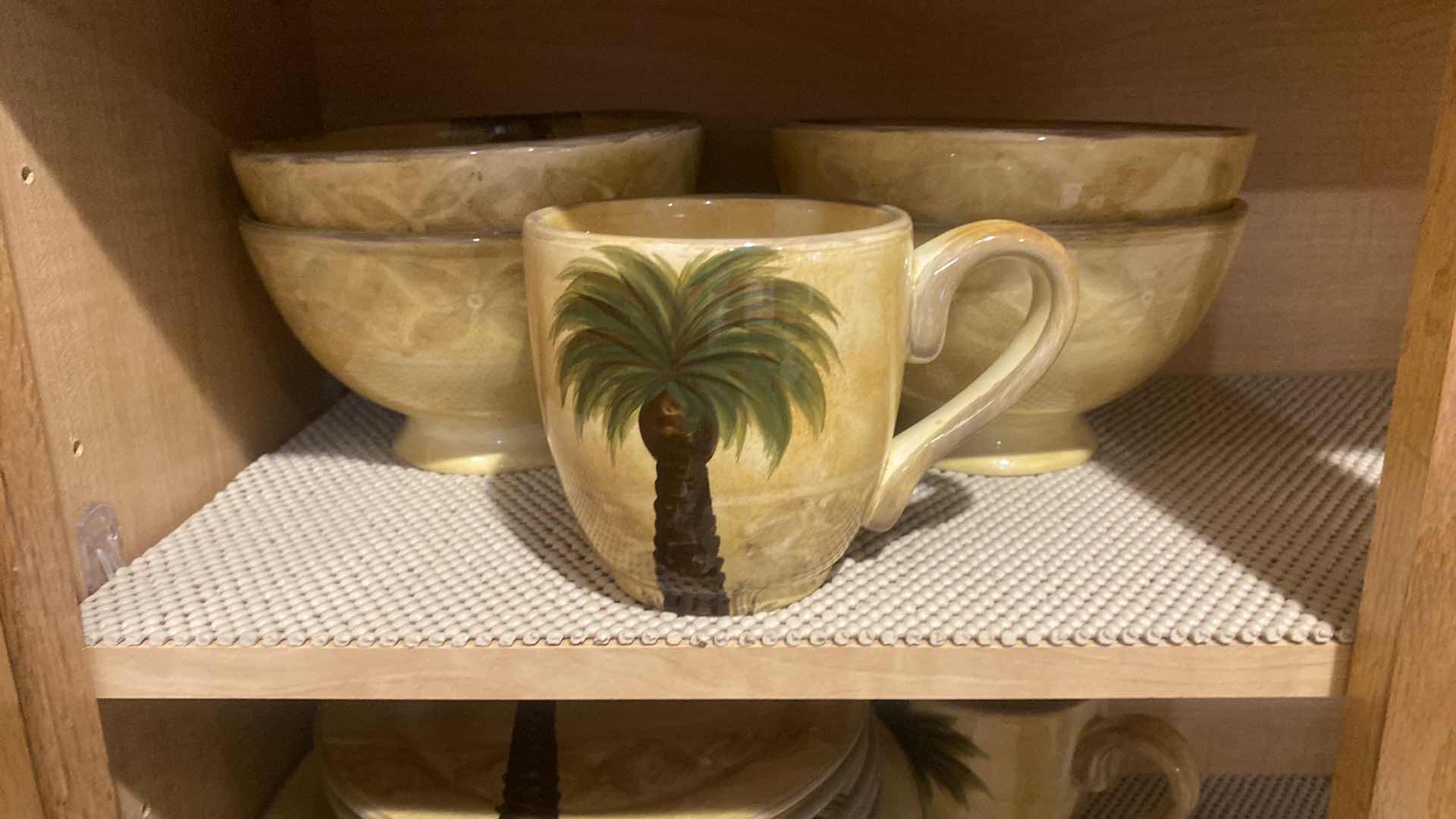 Photo 4 of 36 - PIECES TABLETOPS UNLIMITED HAND PAINTED “BELLAGIO”