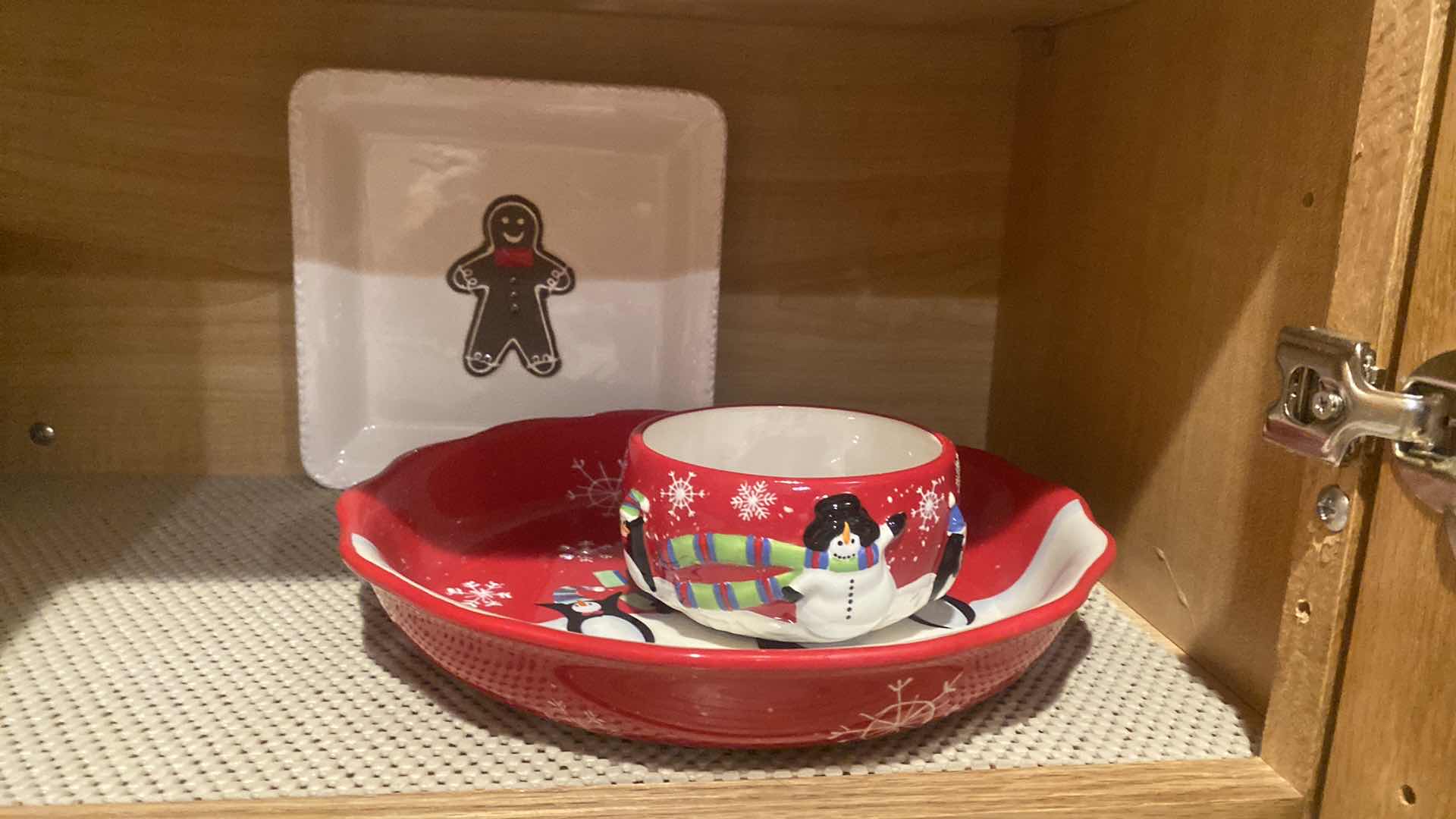 Photo 1 of CONTENTS OF KITCHEN CABINET - GLASS MUGS  HOLIDAY SERVEWARE