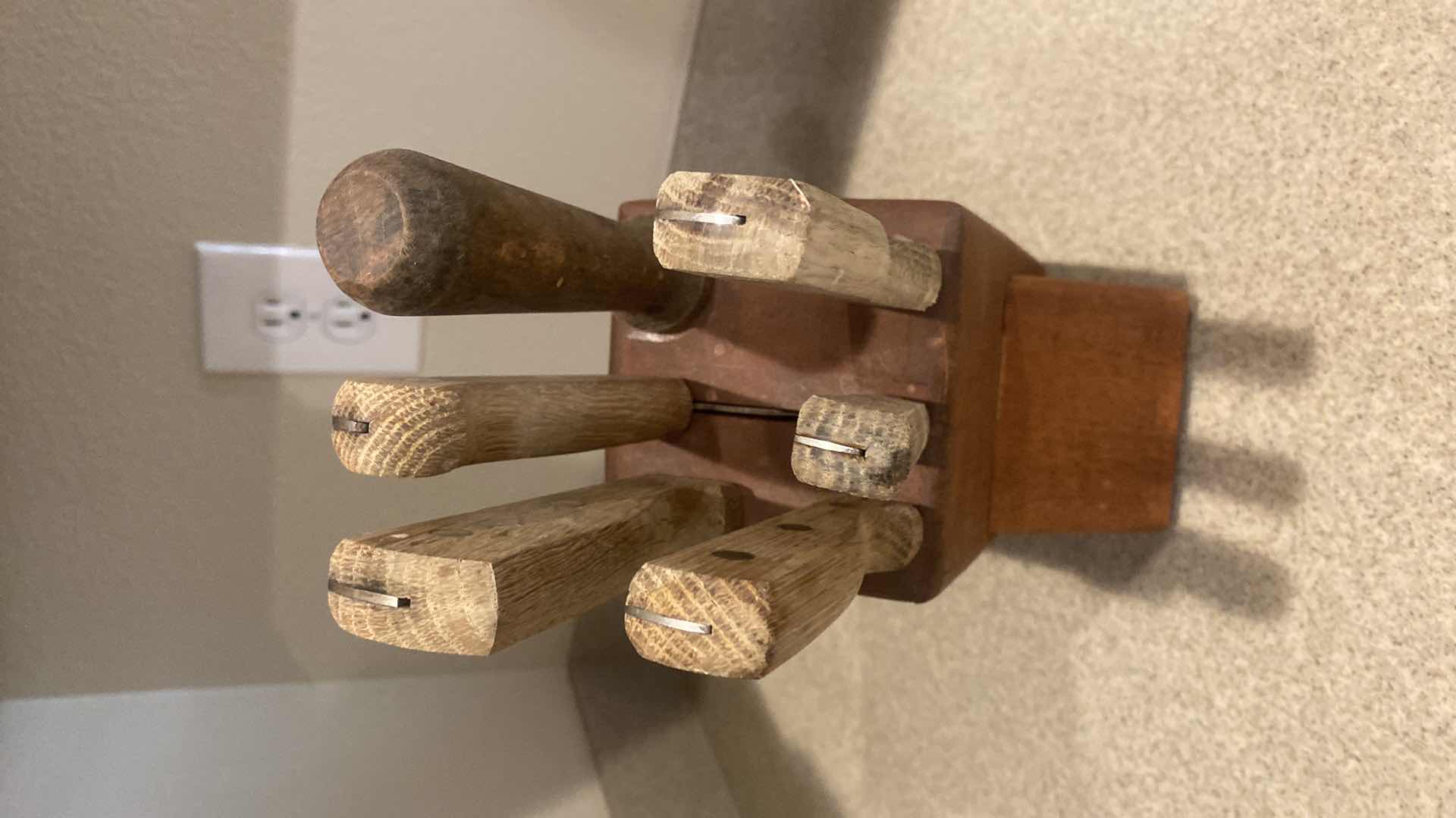 Photo 1 of HOMESTEAD 7 PIECE KNIFE SET & MORTAR & PESTAL