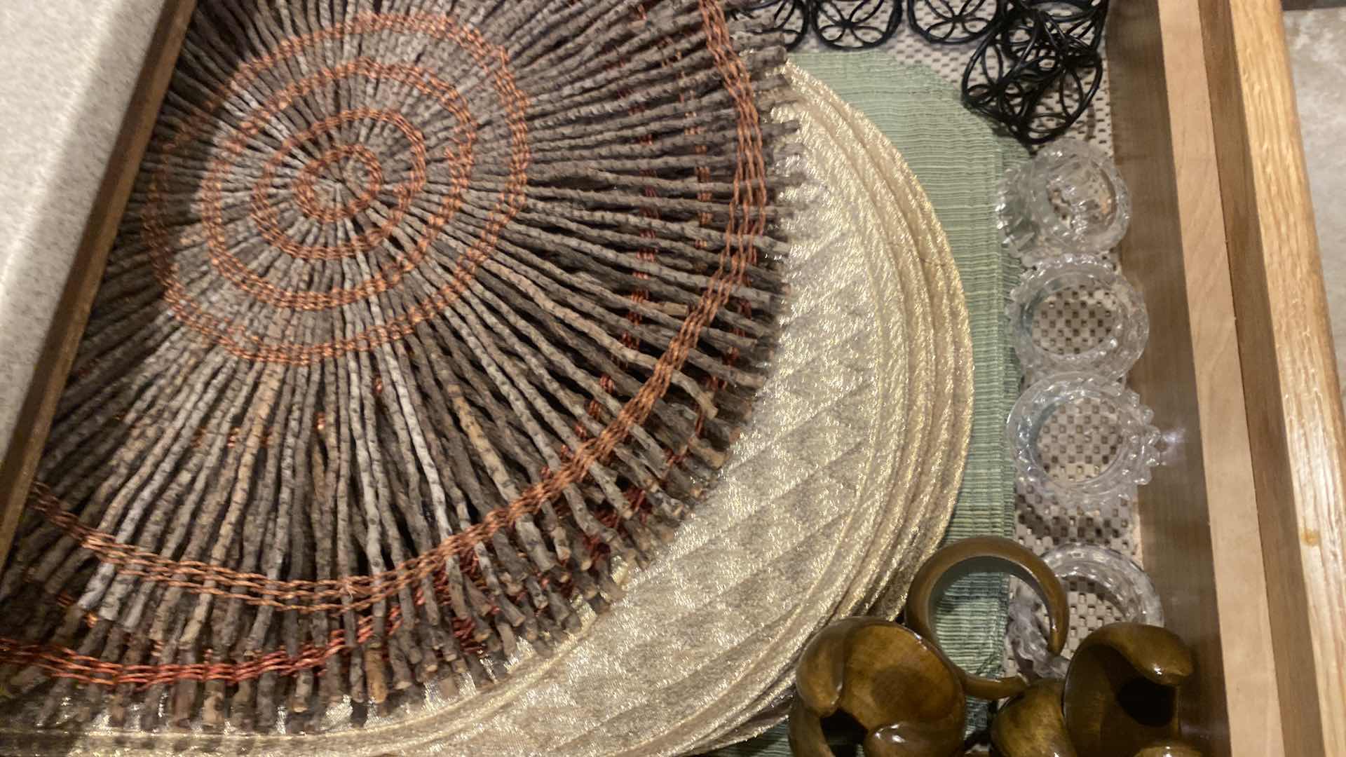 Photo 1 of 2 - DRAWERS PLACEMATS NAPKINS & RINGS