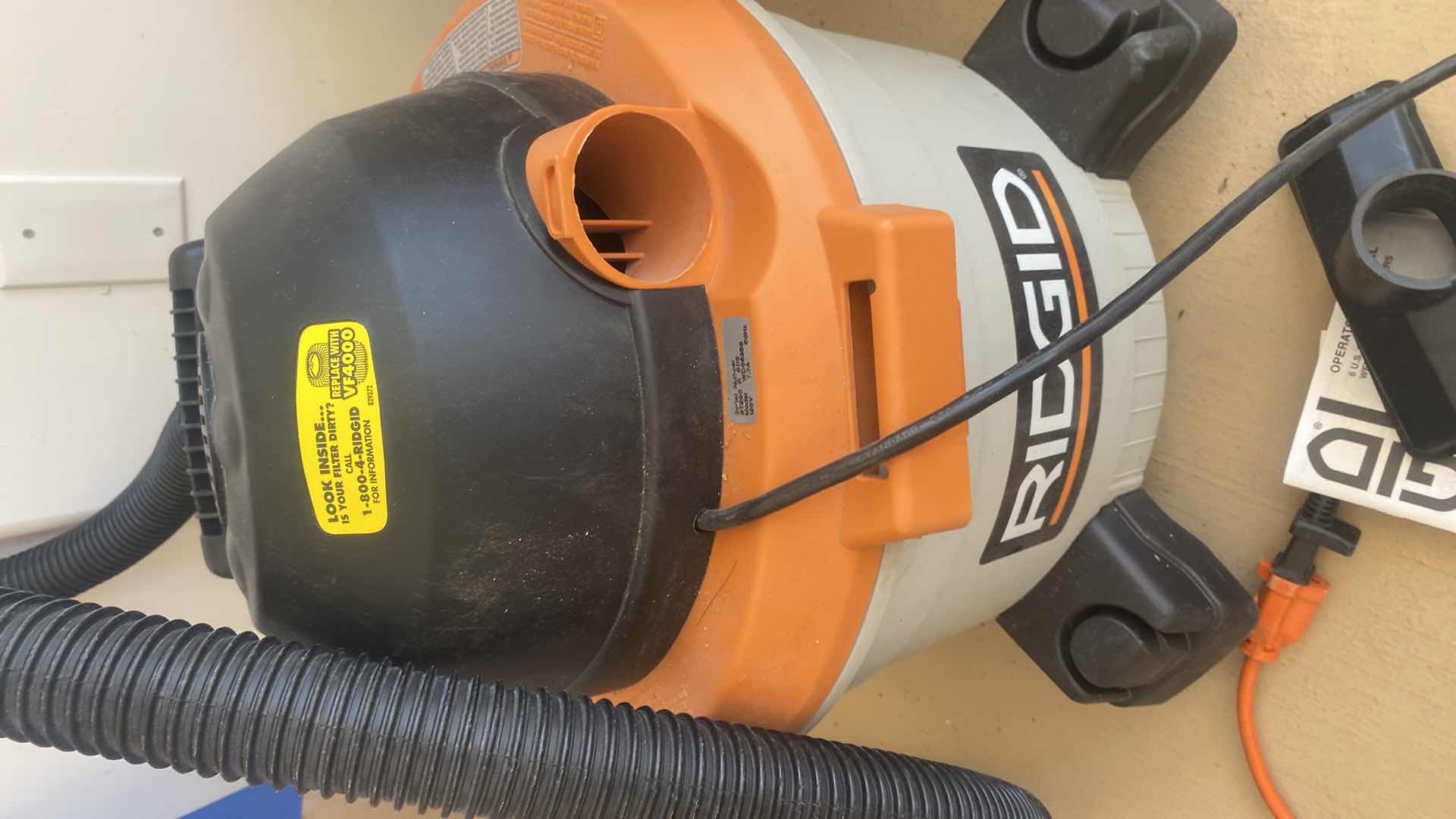 Photo 1 of RIDGID 6 GAL WET DRY VAC