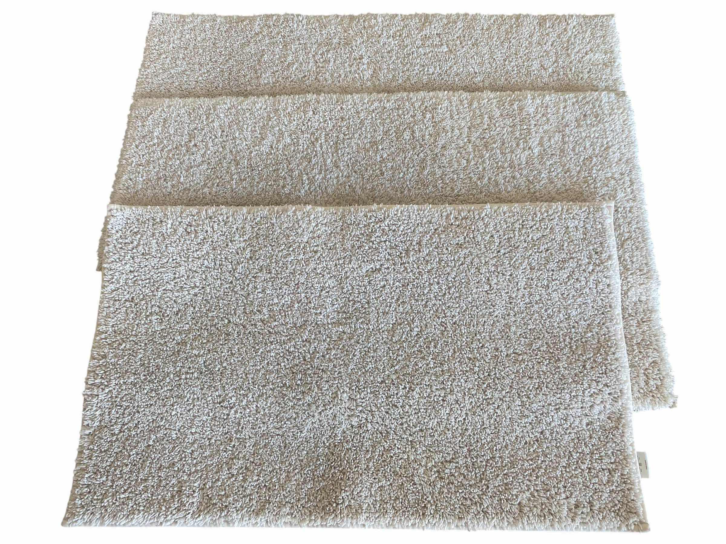 Photo 1 of 3 BATH RUGS LARGEST 36” x 22”