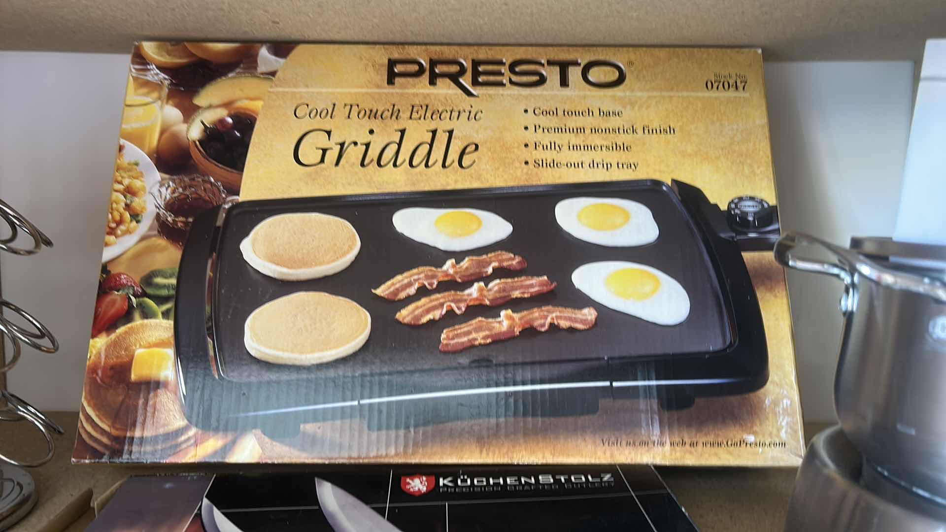 Photo 1 of CONTENTS ON SHELF - PRESTO GRIDDLE, FONDUE POT, KNIVES AND MORE