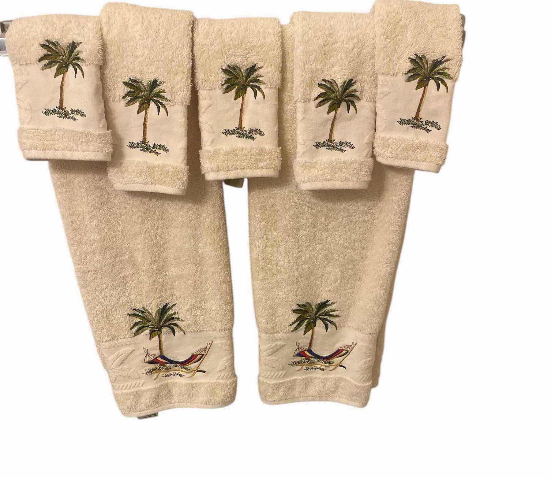 Photo 1 of 7 - ISLAND STYLE TOWELS & FLORAL & BUNNIES WOOD DRCOR 12”