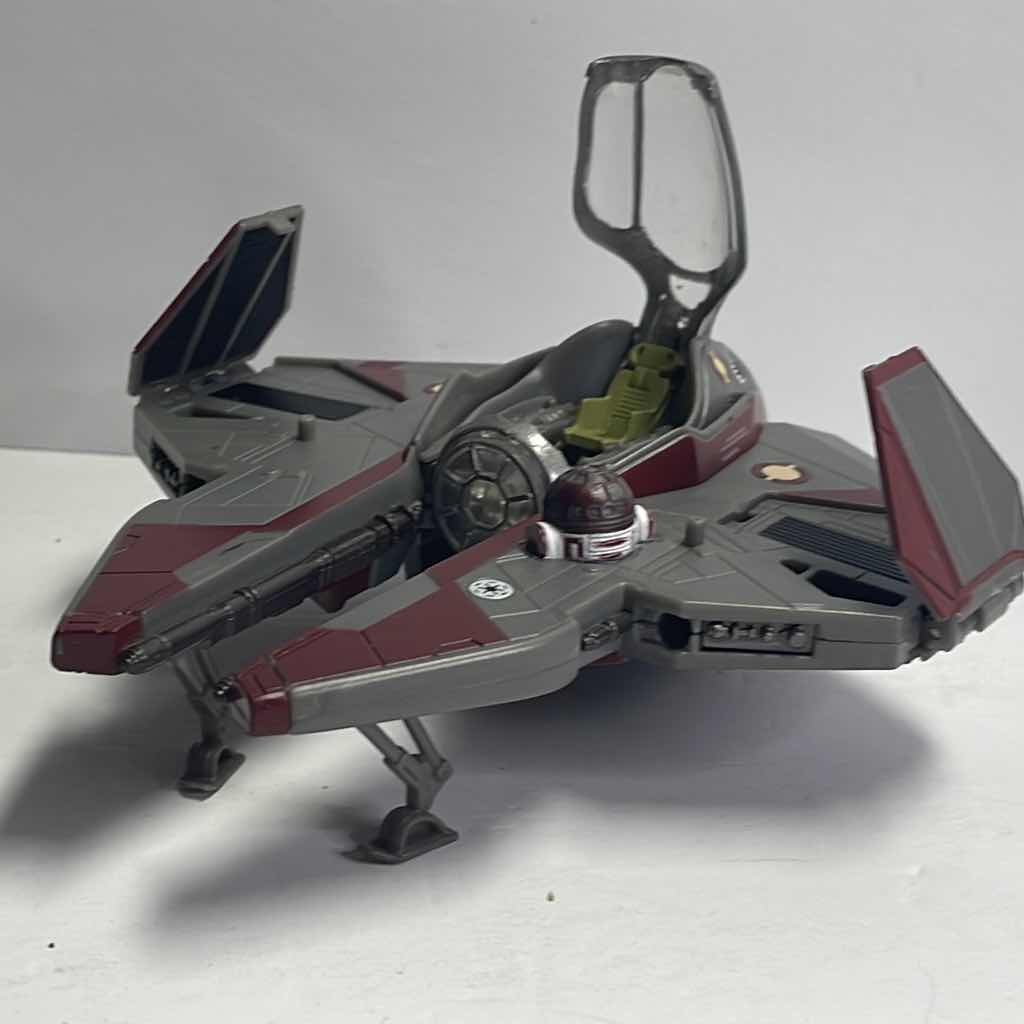 Photo 1 of HASBRO TRANSFORMERS STAR WARS OBI WAN KENOBI JEDI STAR FIGHTER - RETAIL PRICE &24.00
