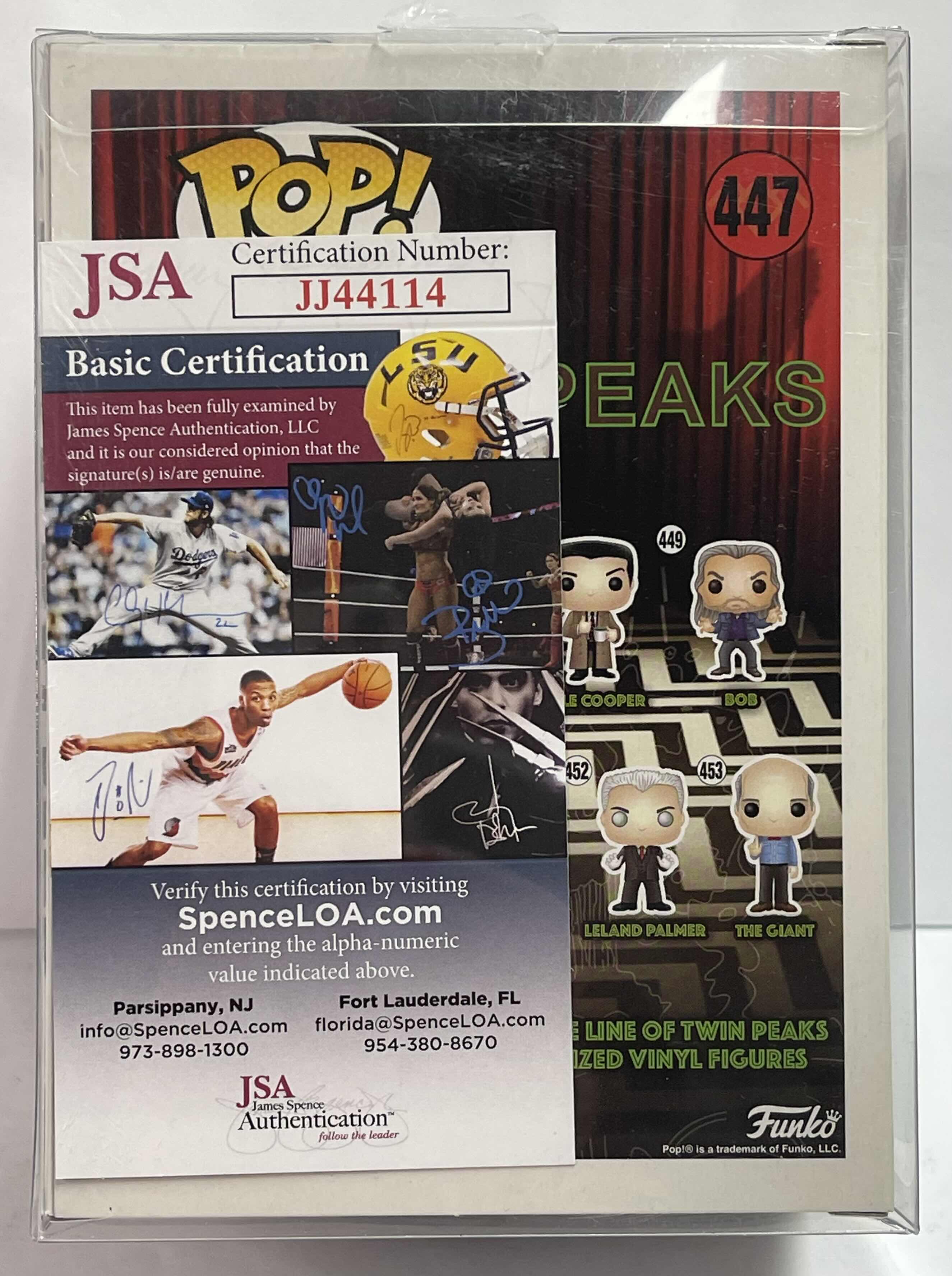 Photo 1 of NIB SIGNED FUNKO POP w/coa TELEVISION- TWIN PEAKS “LAURA PALMER” - RETAIL PRICE $125.00