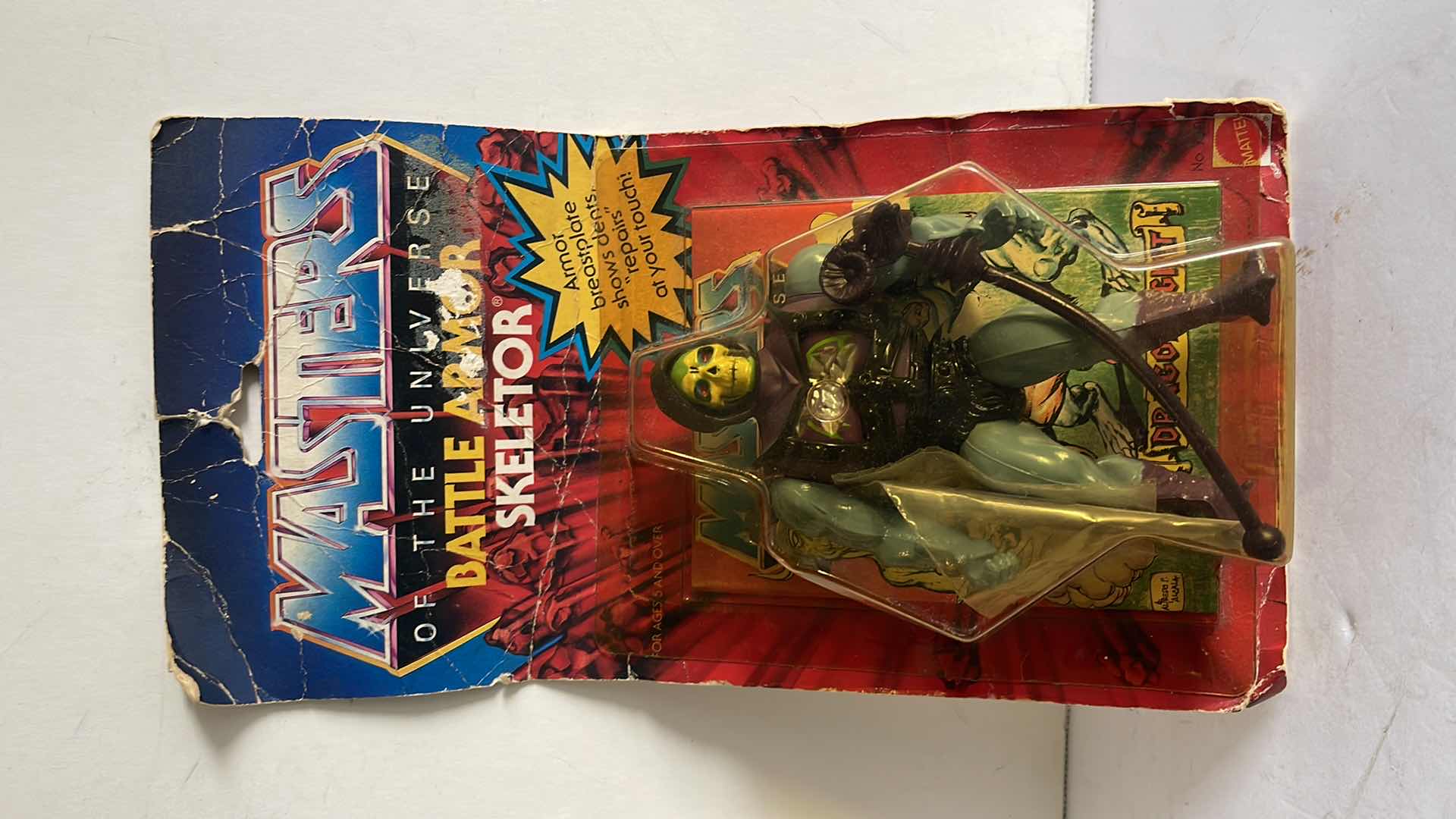 Photo 1 of NIB 1983 MASTERS OF THE UNIVERSE BATTLE ARMOR SKELETOR MSRP $500