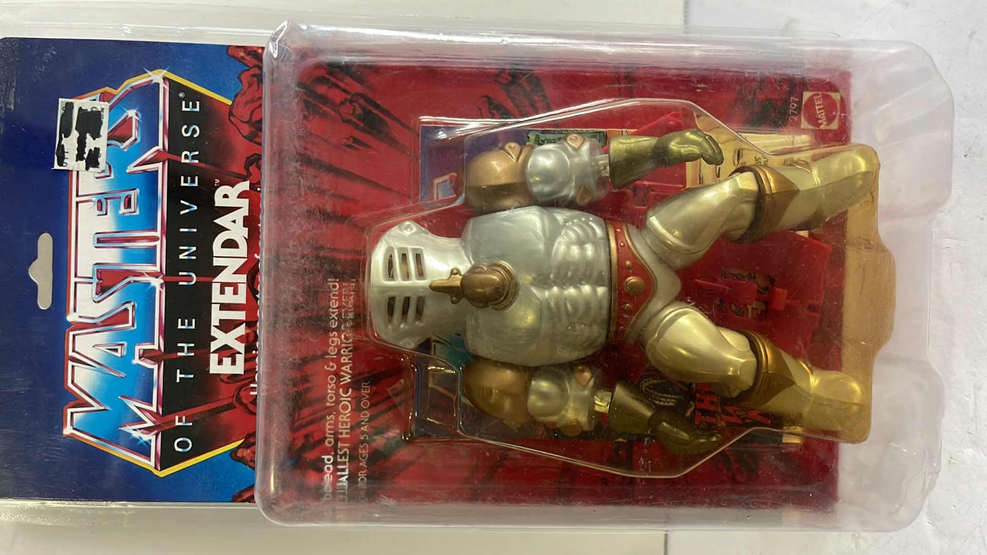 Photo 1 of NIB 1986 MASTERS OF THE UNIVERSE EXTENDAR HEROIC MASTER OF EXTENSION MSRP $350
