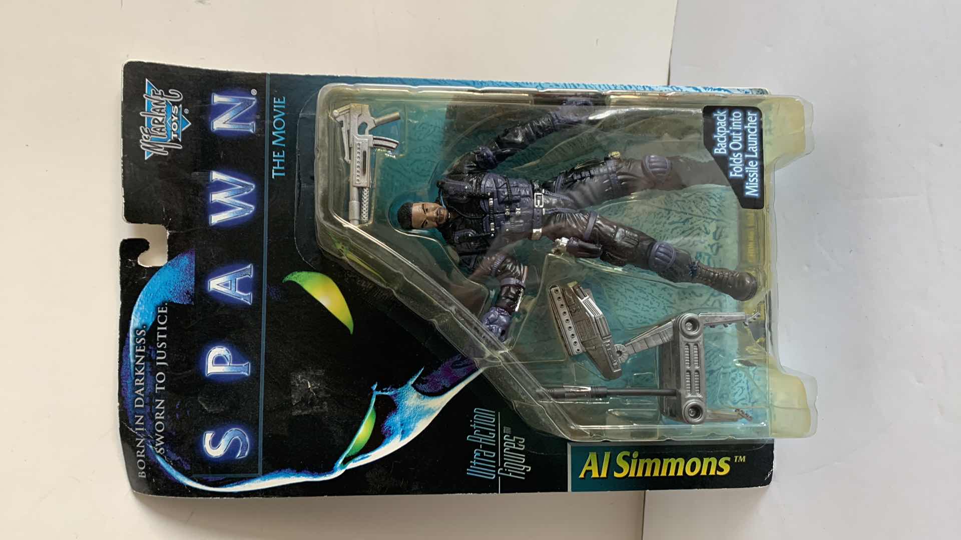 Photo 1 of NEW 1997 MCFARLANE TOYS SPAWN THE MOVIE ULTRA ACTION FIGURE & ACCESSORIES “AL SIMMONS”