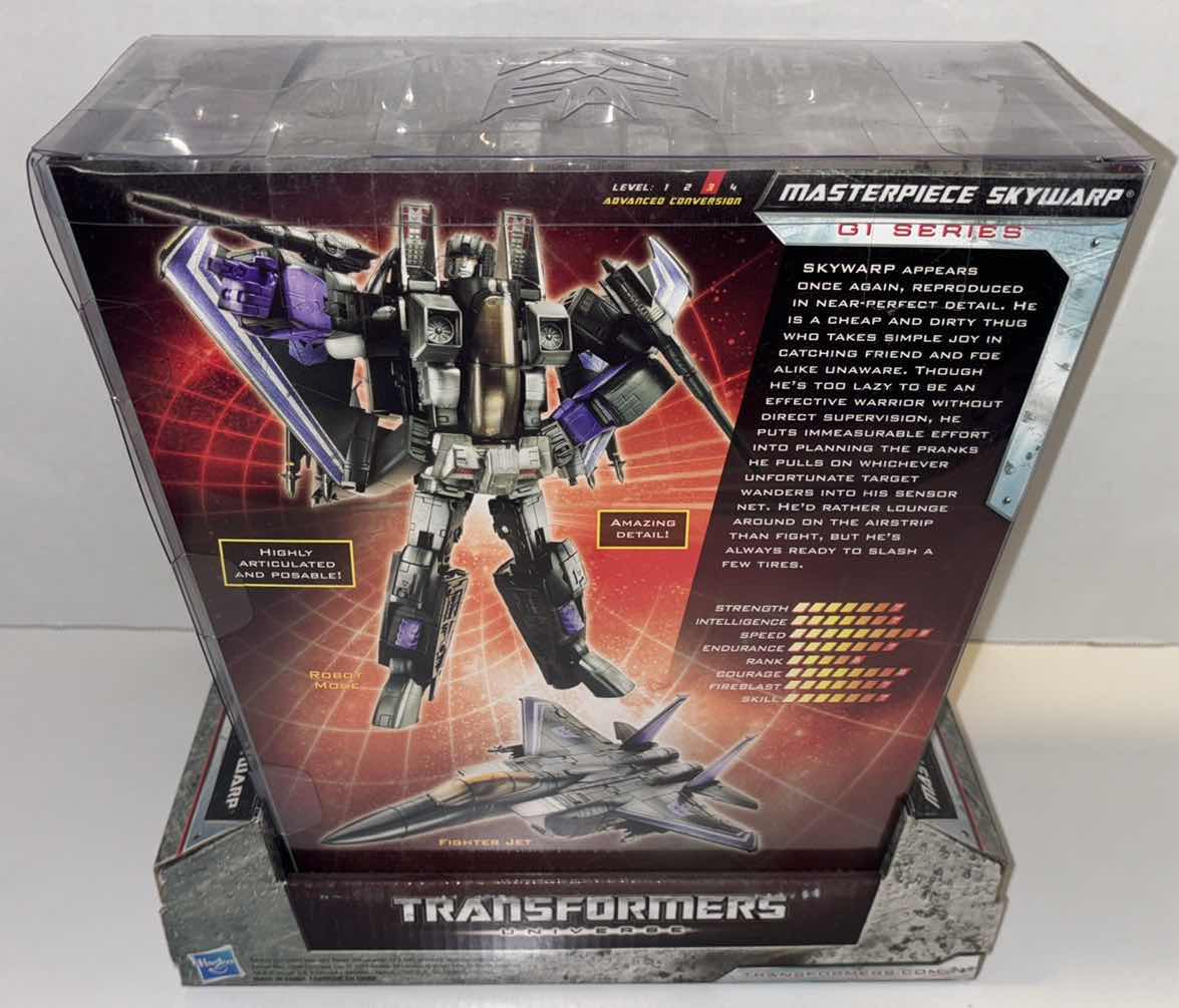 Photo 1 of NEW 2009 HASBRO 25TH ANNIVERSARY 1984-2009 TRANSFORMERS UNIVERSE ROBOTS IN DISGUISE MASTERPIECE SKYWARP WALMART EXCLUSIVE ACTION FIGURE