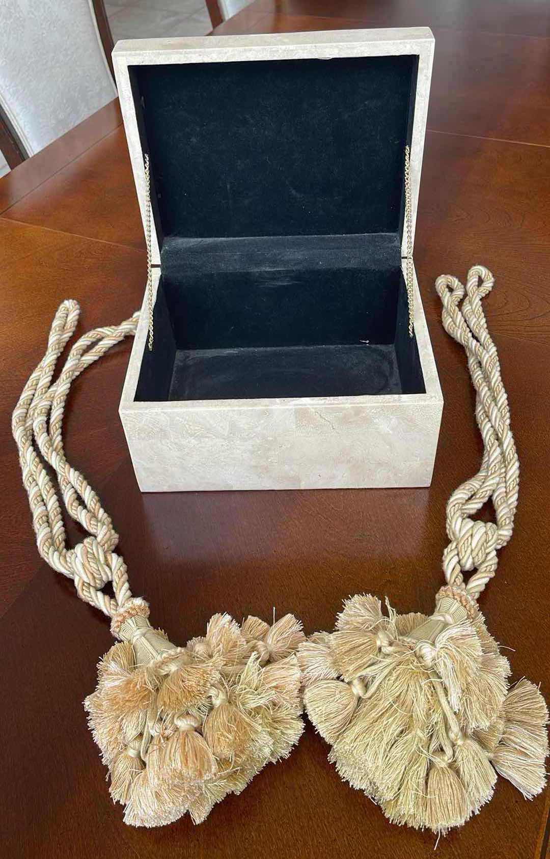 Photo 1 of COMPOSITE STONE BOX AND DECORATE ROPE TIES