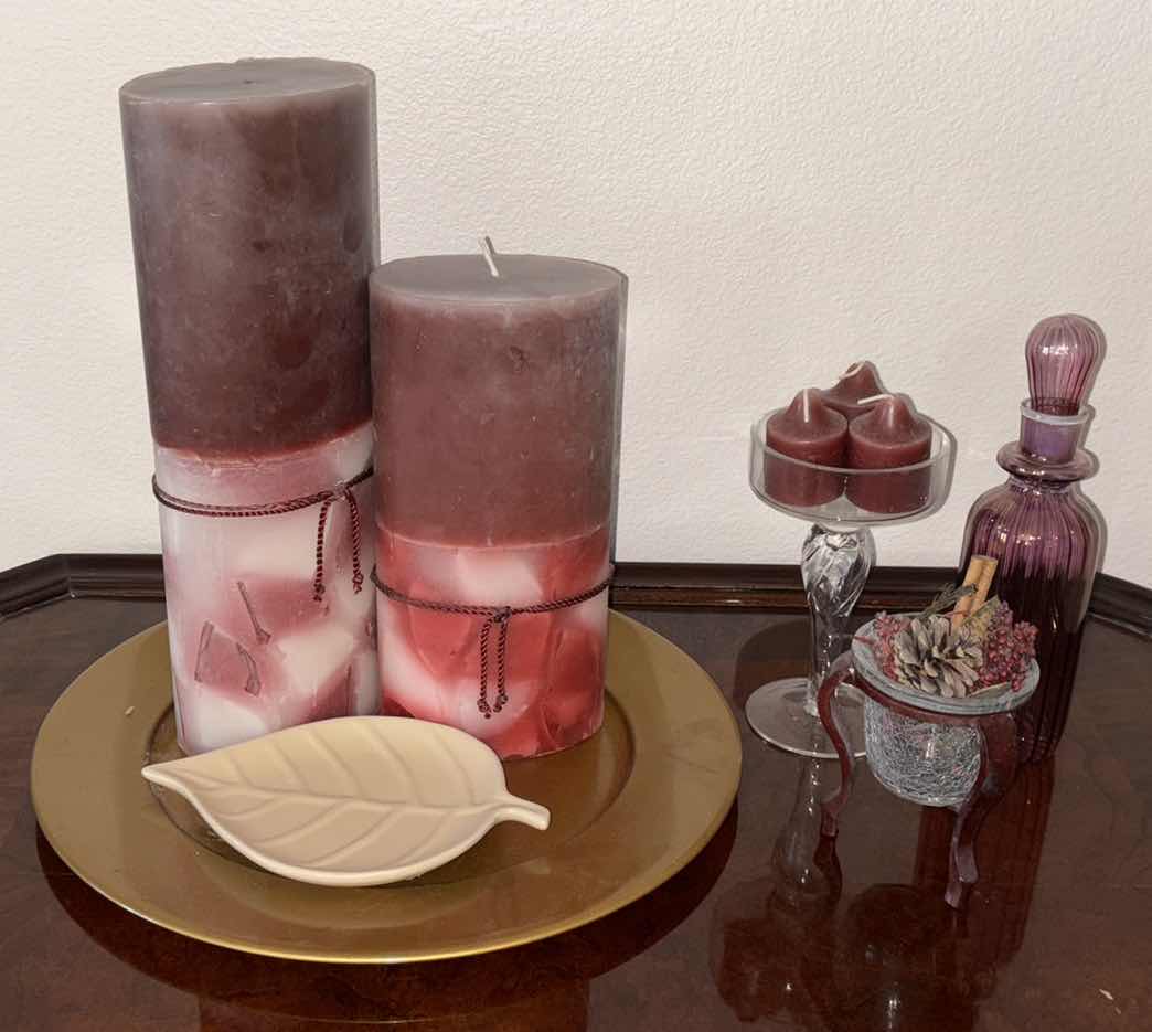 Photo 1 of ASSORTED BATHROOM DECOR (7 PCS)