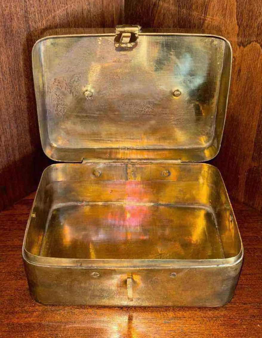 Photo 2 of ANTIQUE SOLID BRASS TRINKET BOX 3.5” X 5” H2.75”
