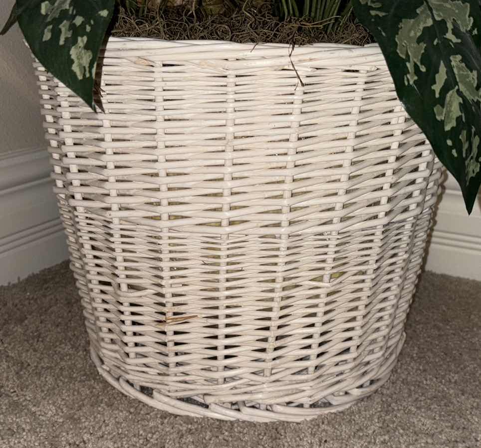 Photo 1 of 6 FT FAUX PALM PLANT & WHITE WICKER PLANTER POT