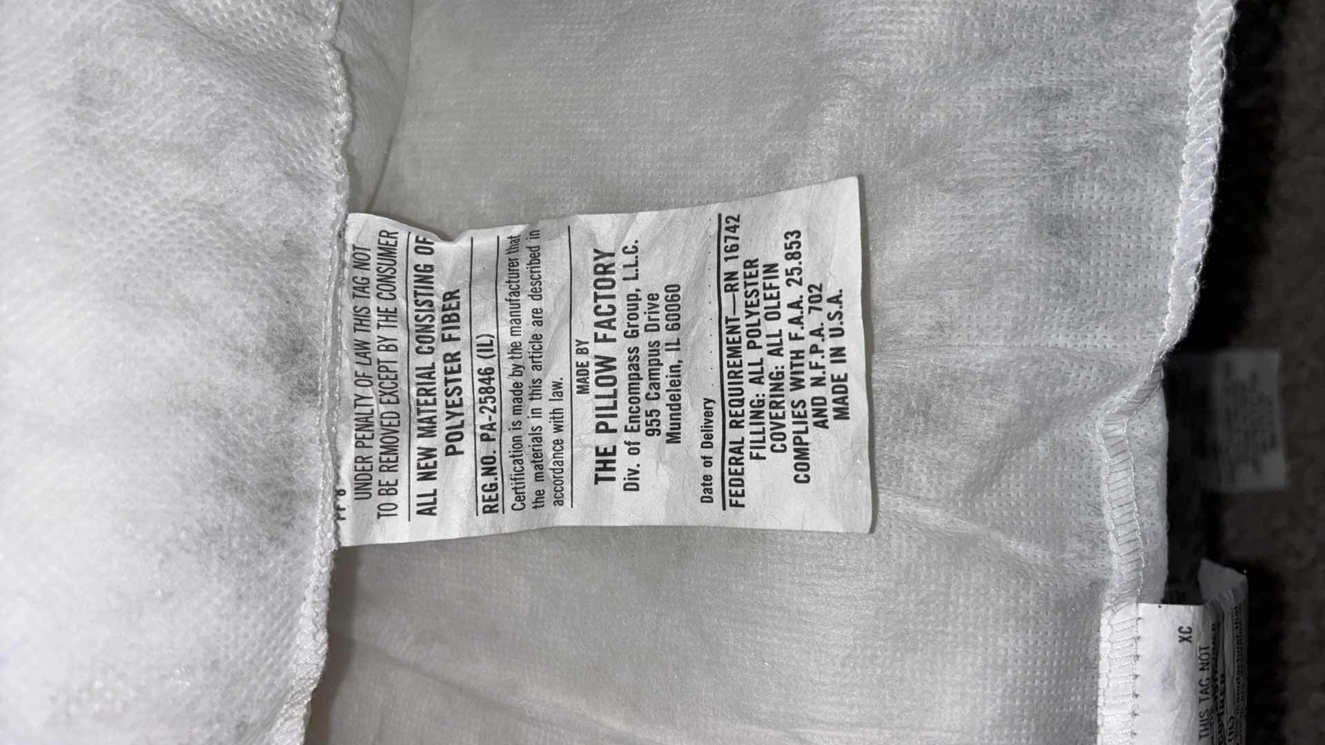 Photo 1 of THE PILLOW FACTORY PILLOWS SET OF 6  14” x 19” 