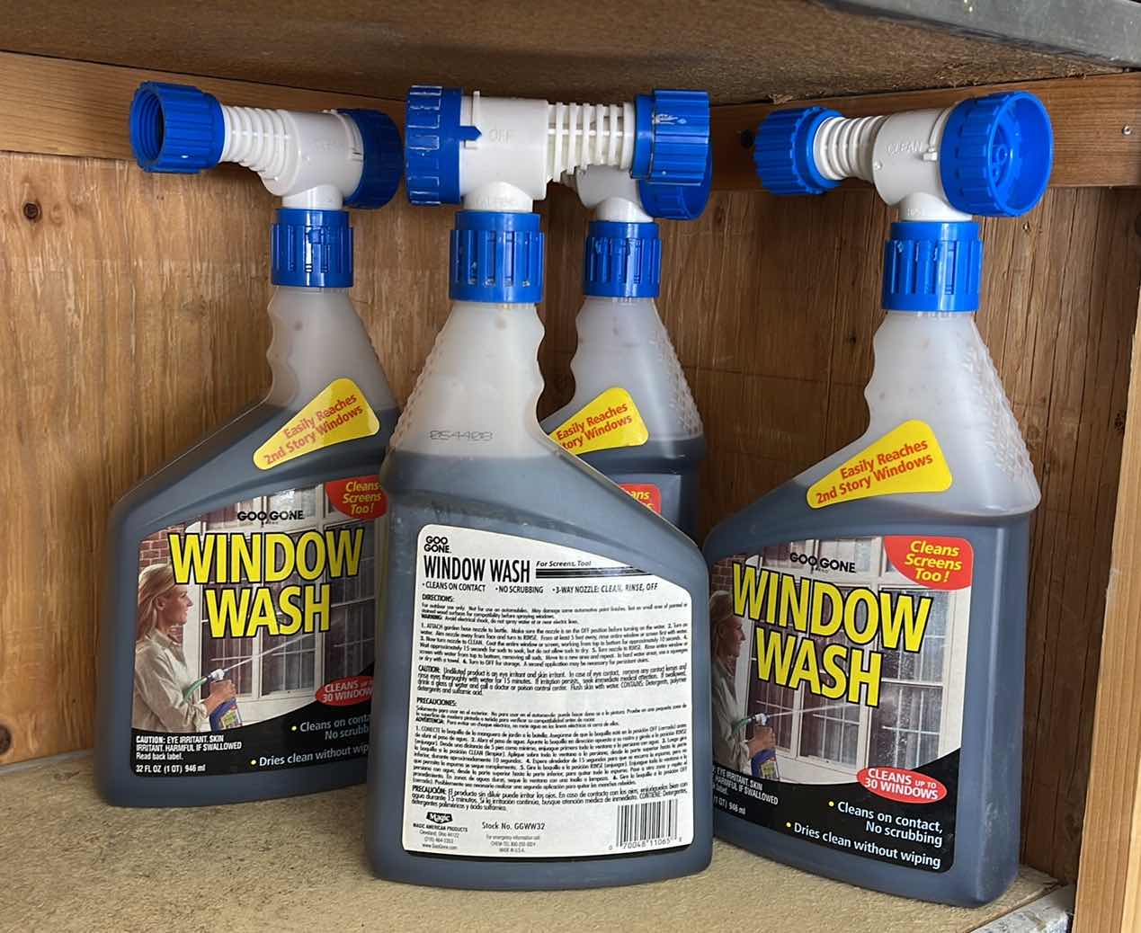 Photo 1 of NEW GOO GONE WINDOW WASH (4)