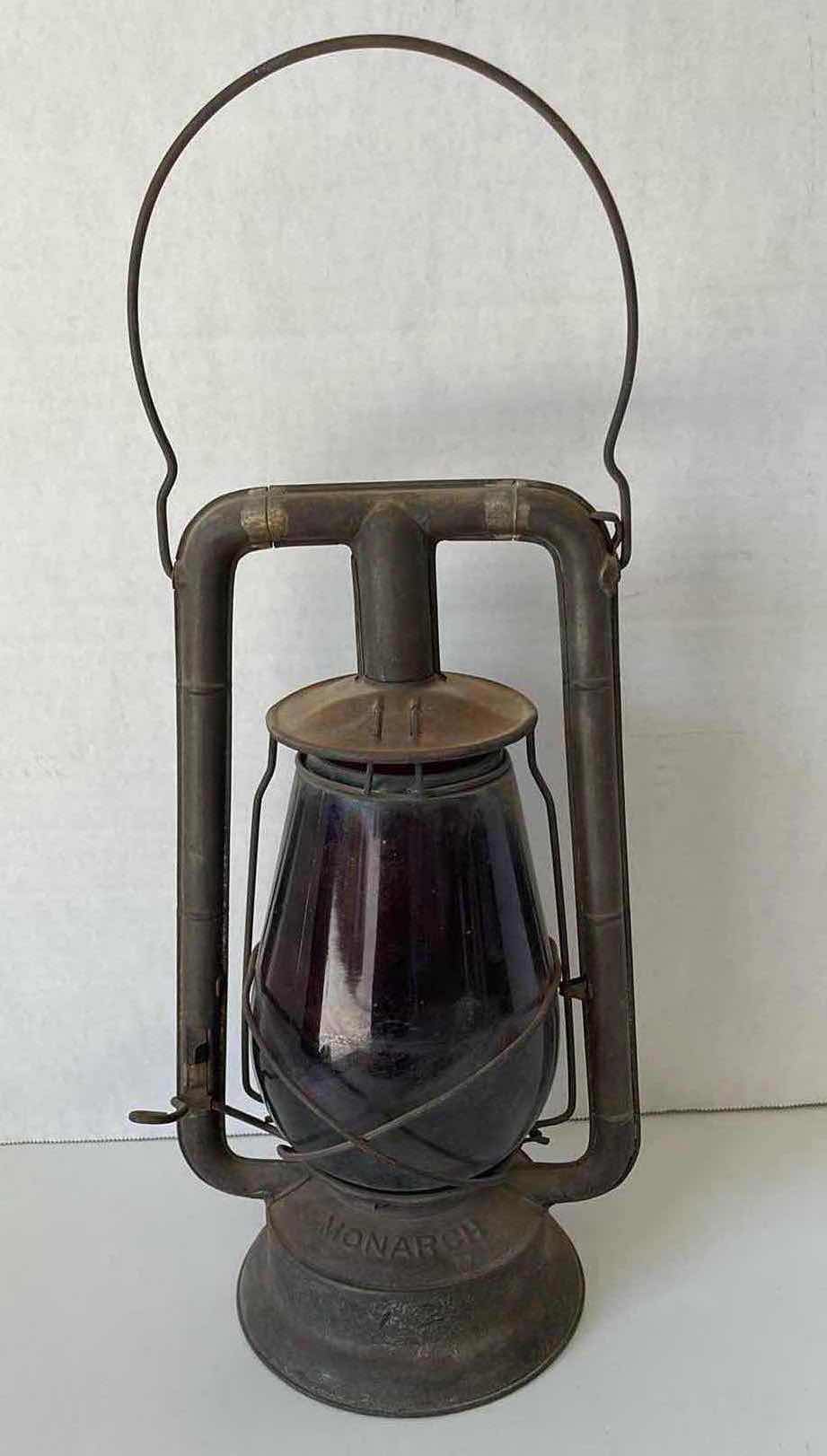 Photo 2 of ANTIQUE DIETZ MONARCH KEROSENE RED GLASS LANTERN  