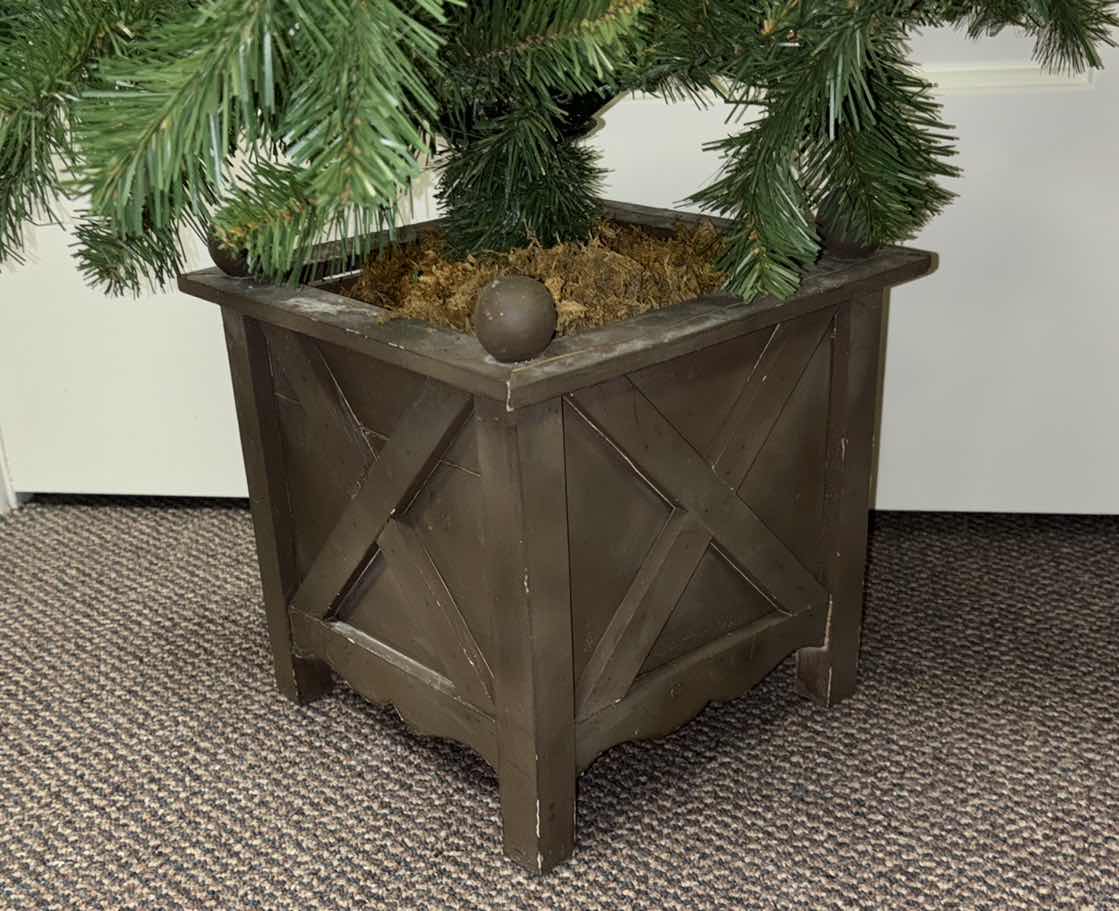 Photo 1 of 5’ ARTIFICIAL CHRISTMAS TREE IN A WOODEN TREE COLLAR BOX