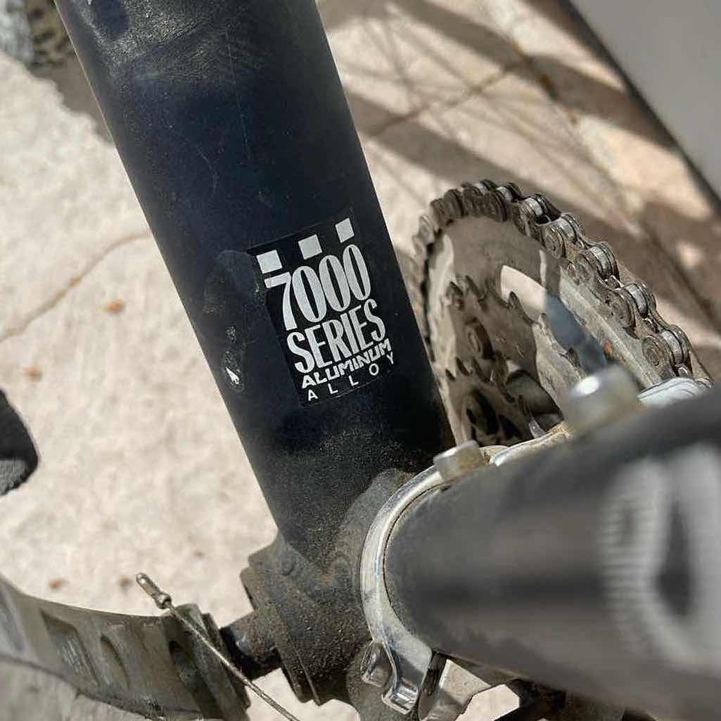 Photo 1 of RESEARCH DYNAMICS COYOTE PRO FOUR BICYCLE 7000 SERIES ALUMINUM ALLOY 7 SPEED