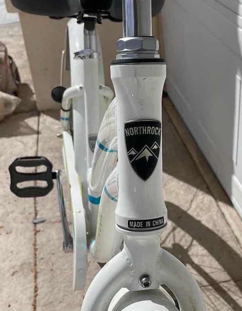 Photo 1 of NORTHROCK OC WOMENS 17” BEACH CRUISER BICYCLE, LH2 ALUMINUM