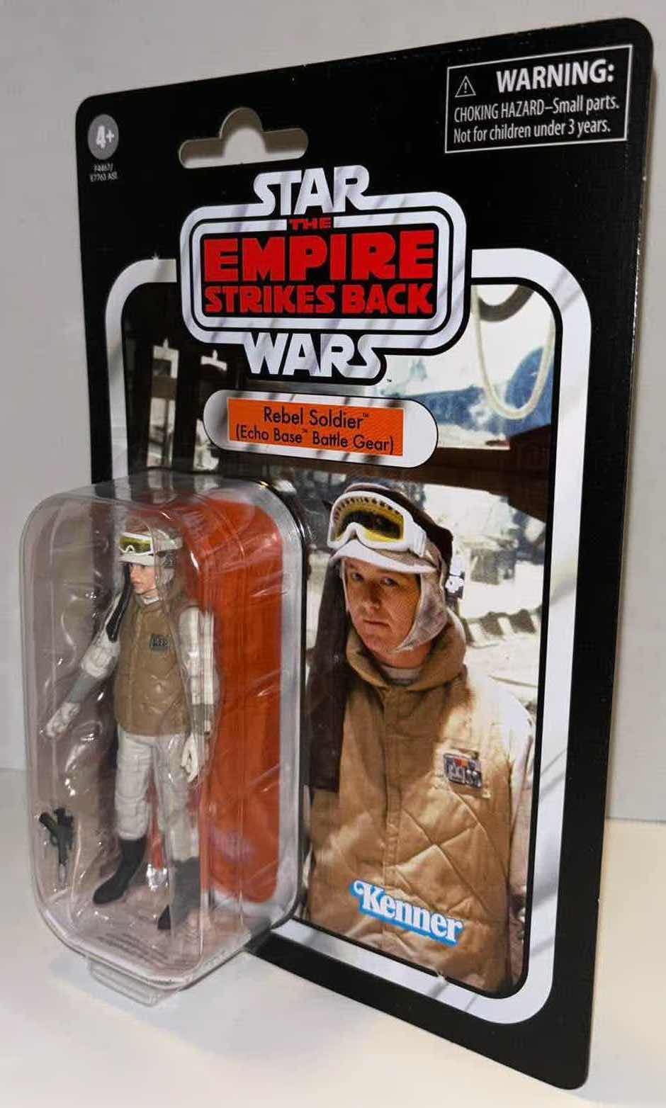Photo 1 of NEW 4-PACK HASBRO STAR WARS THE VINTAGE COLLECTION ACTION FIGURE & ACCESSORIES, THE EMPIRE STRIKES BACK “REBEL SOLDIER (ECHO BASE BATTLE GEAR)”