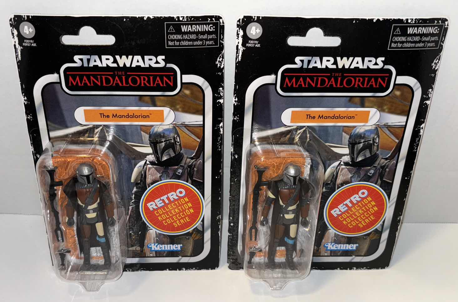 Photo 1 of NEW 8-PACK CASE HASBRO KENNER STAR WARS THE RETRO COLLECTION ACTION FIGURE &
ACCESSORIES, "THE
MANDALORIAN ASSORTED SET OF
8"