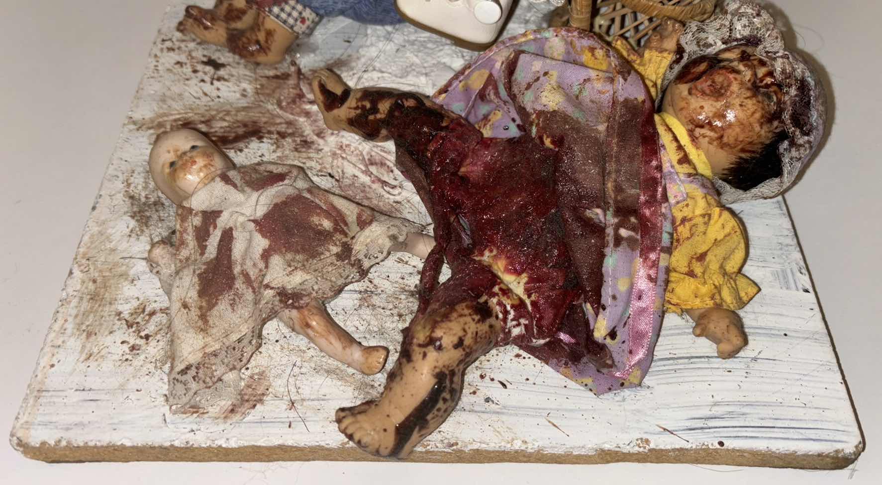 Photo 1 of CREEPY WIND-UP MUSICAL DOLL SCENE 10” X 11.75” H12”