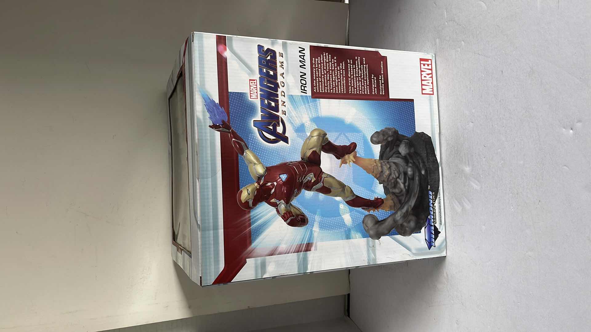 Photo 1 of NIB MARVEL AVENGERS ENDGAME IRON MAN PVC DIORAMA MSPR $50