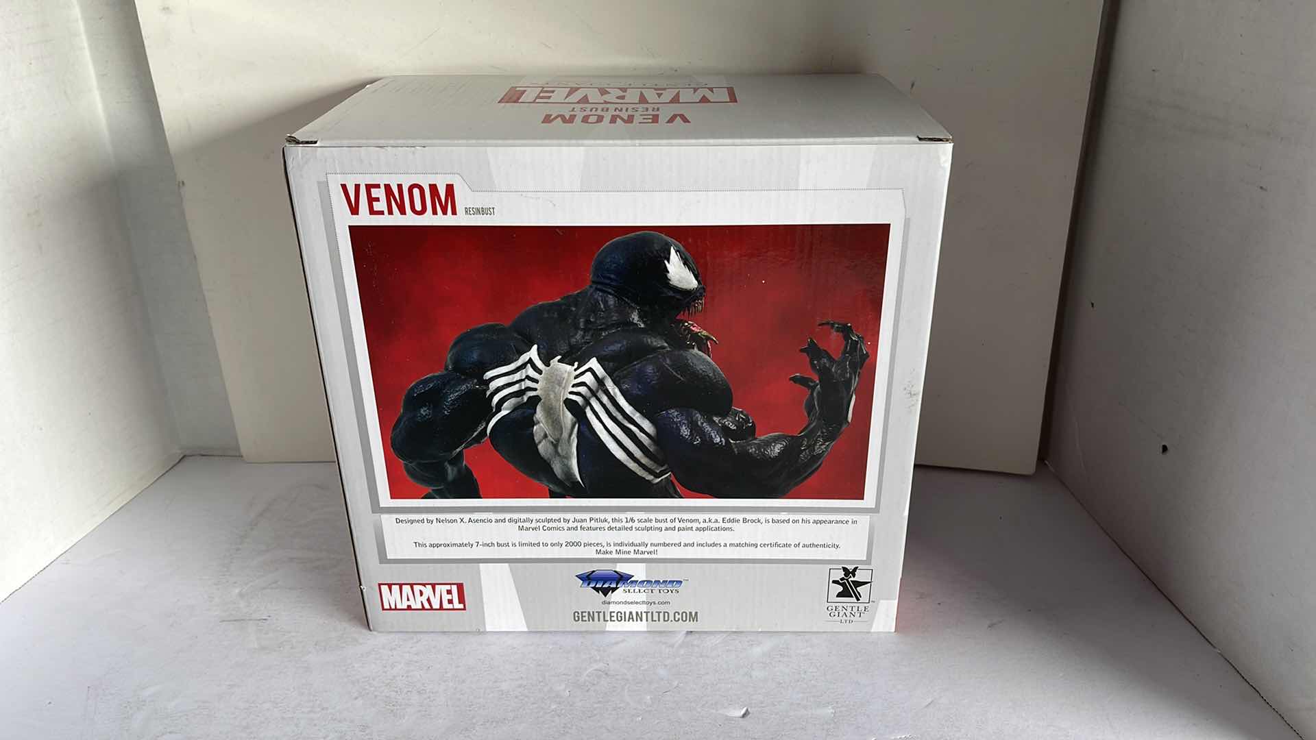 Photo 1 of NIB MARVEL VENOM RESIN BUST MSRP $110