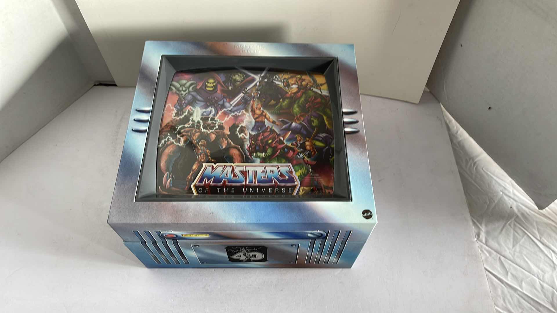 Photo 1 of NIB MASTERS OF THE UNIVERSE 40 HE-MAN TELEVISION SENSATION MSRP $200