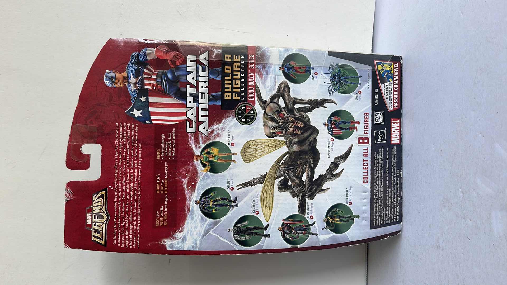 Photo 1 of NIB MARVEL LEGENDS BUILD A FIGURE CAPTAIN AMERICA MSRP $19.99