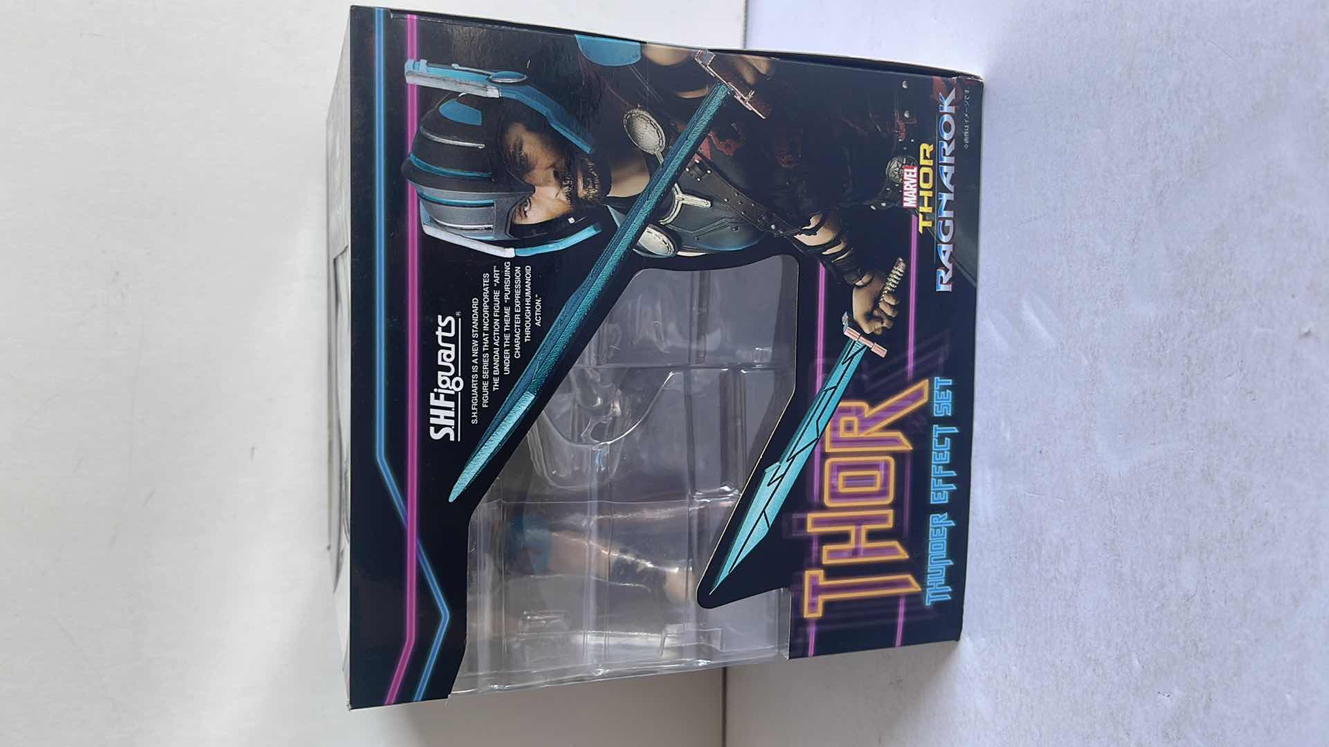 Photo 1 of NIB SH FIGUARTS MARVEL THOR RAGNAROK THOR THUNDER EFFECTS SET MSRP $75