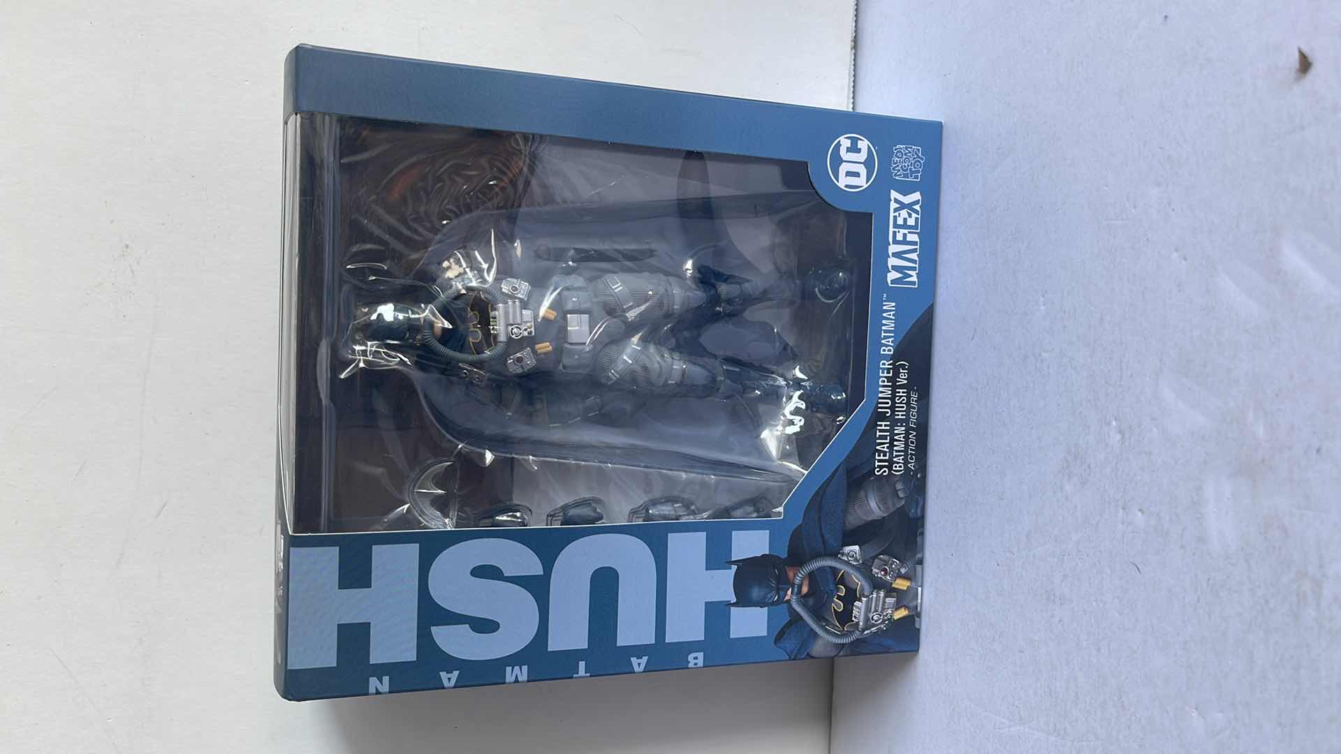 Photo 1 of NIB DC BATMAN HUSH STEALTH JUMPER BATMAN