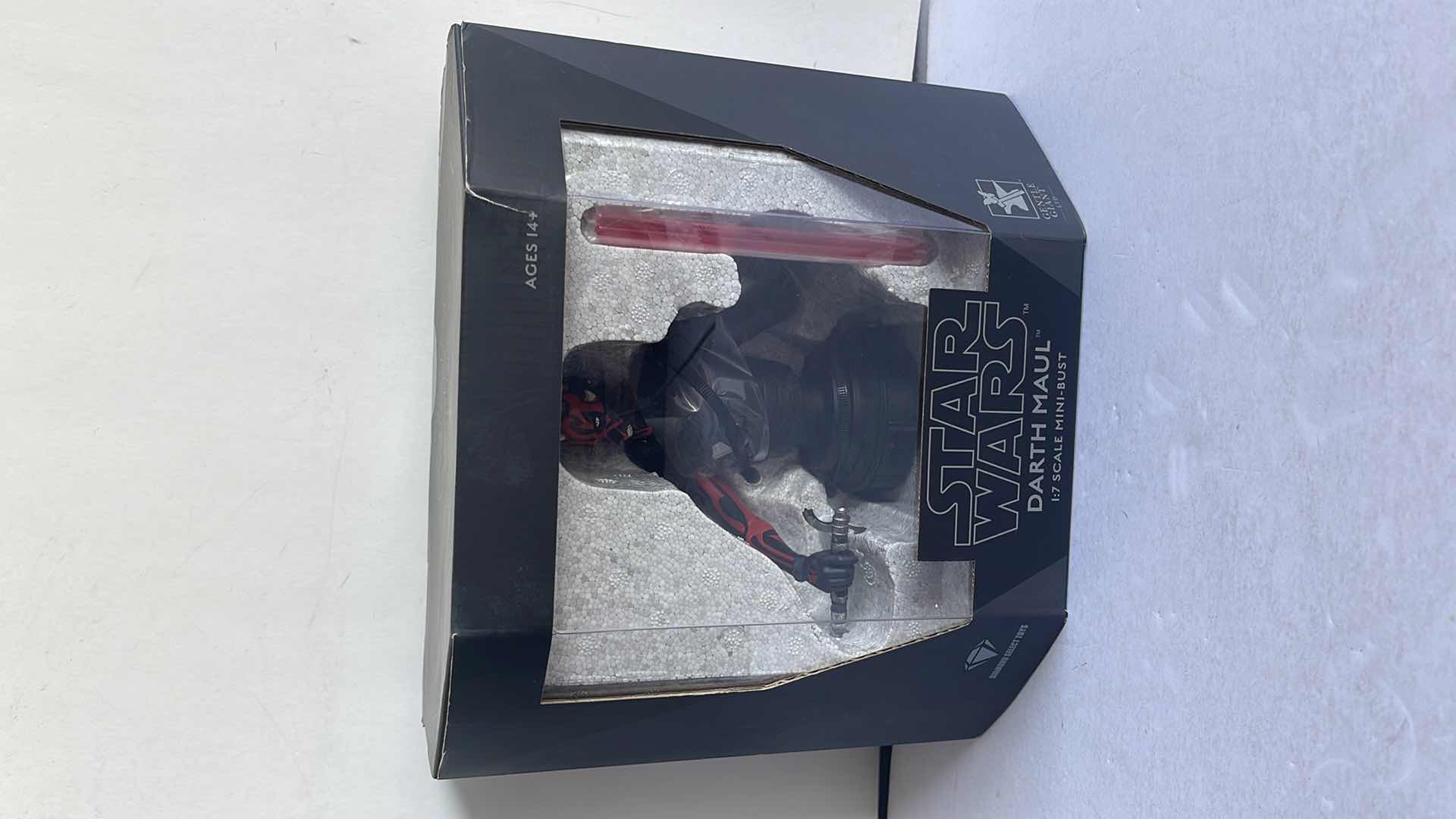 Photo 1 of NIB DIAMOND SELECT TOYS STAR WARS DARTH MAUL MINI-BUST MSRP $59.99