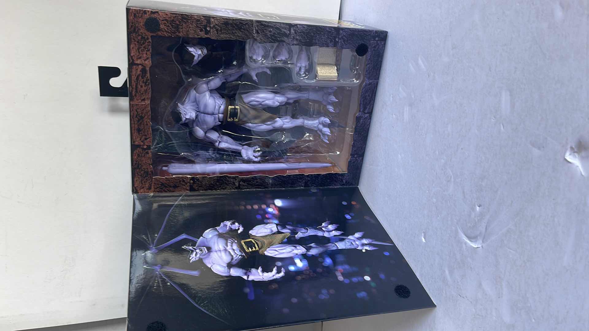 Photo 1 of NIB NECA GARGOYLES GOLIATH ULTIMATE ACTION FIGURE MSRP $34.99