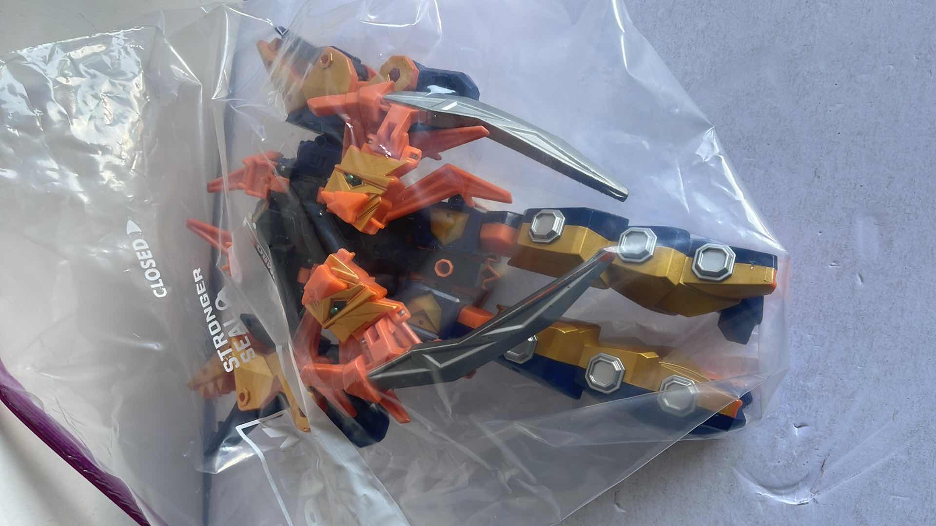 Photo 1 of 2011 BANDAI AMERICA POWER RANGERS SUPER SAMURAI CLAWZORD MSRP $39.99