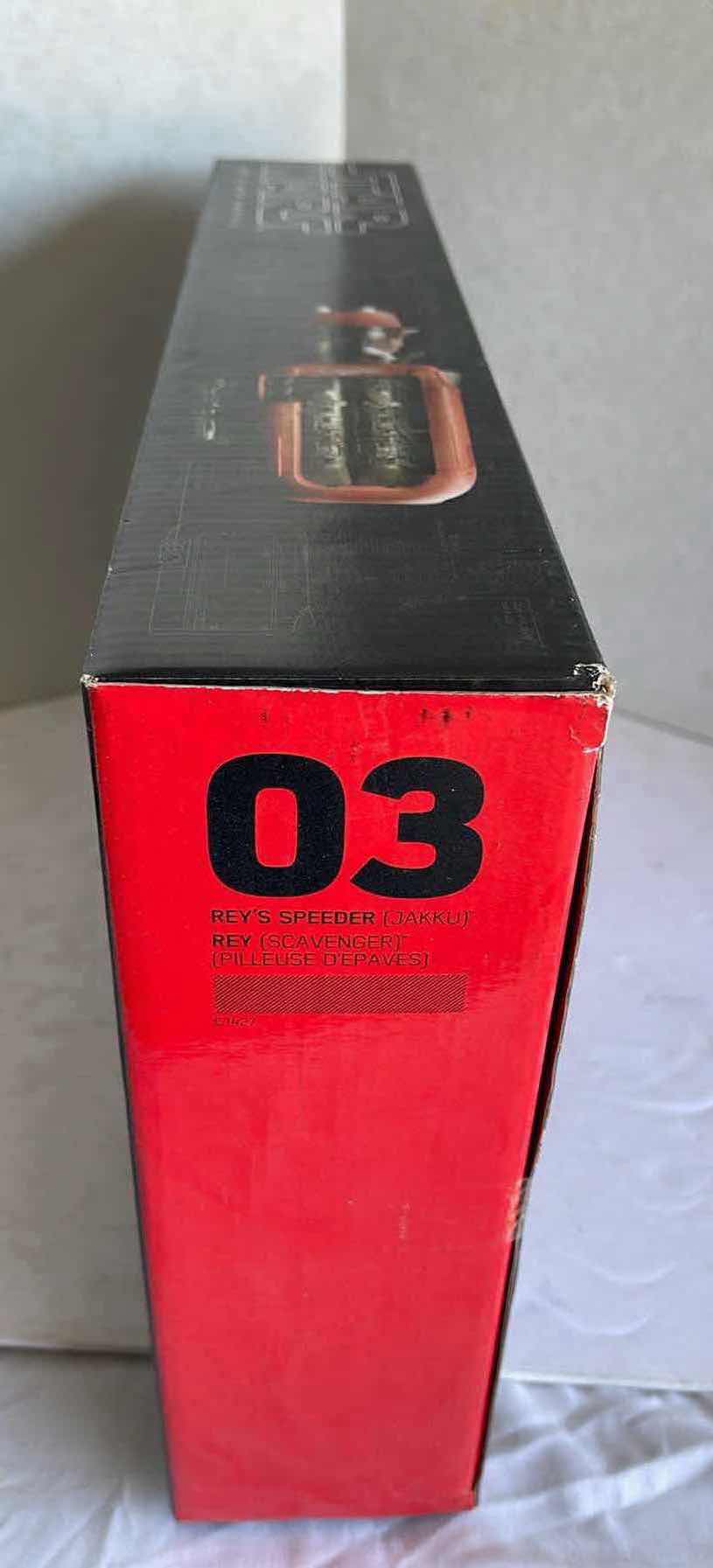 Photo 1 of NIB HASBRO STAR WARS THE BLACK SERIES REY’S SPEEDER (JAKKU) MSRP $79.99