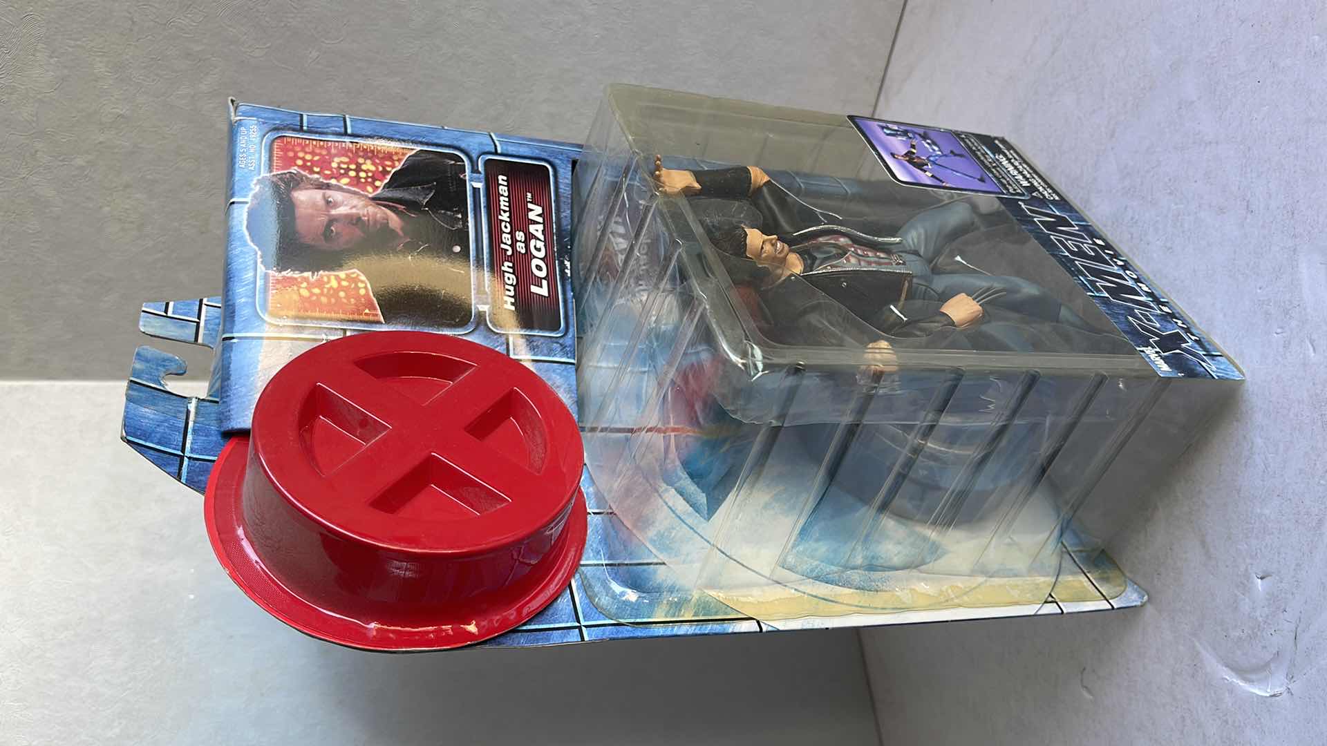 Photo 1 of NIB MARVEL X-MEN THE MOVIE HUGH JACKSON AS LOGAN MSRP $19.99