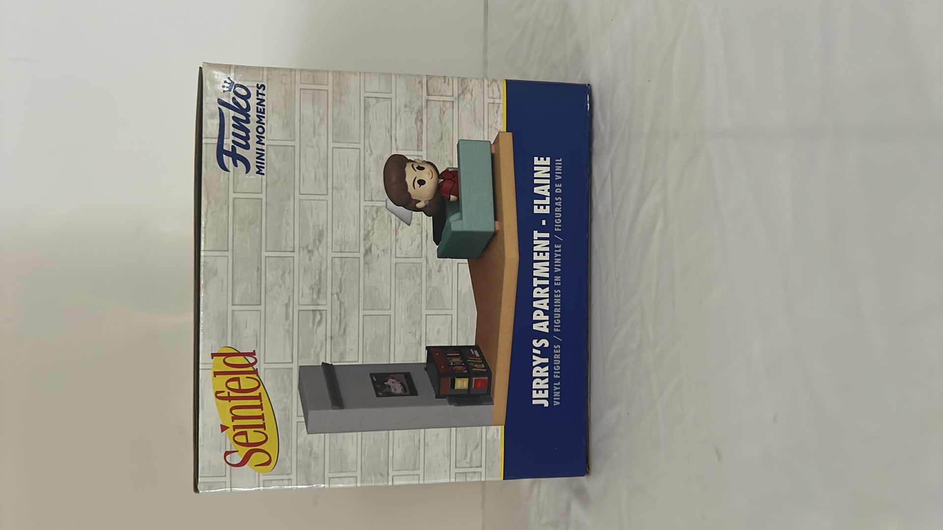 Photo 1 of NEW FUNKO MINI MOMENTS SEINFELD JERRY'S APARTMENT "ELAINE" MSRP $32