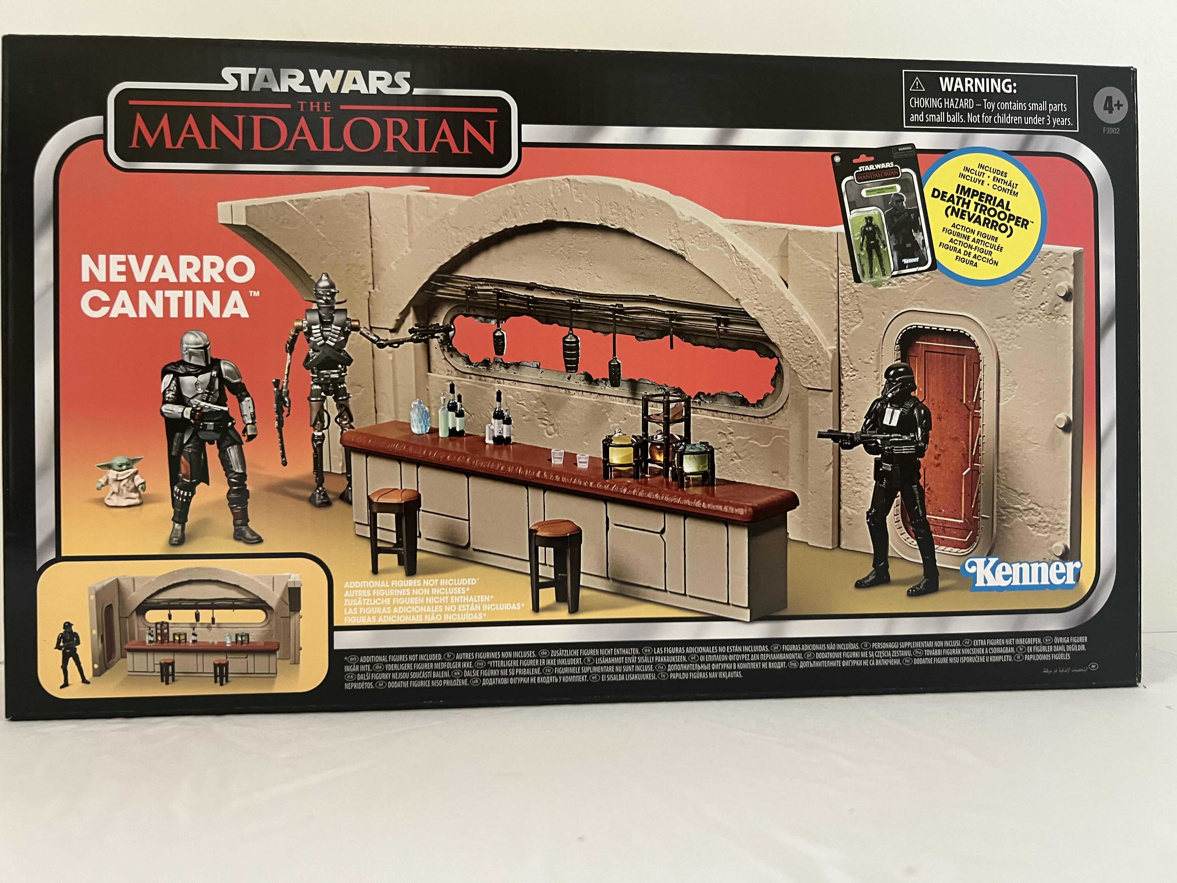 Photo 1 of NEW HASBRO STAR WARS THE VINTAGE COLLECTION THE MANDALORIAN "NEVARRO CANTINA" ACTION FIGURE  MSRP $75