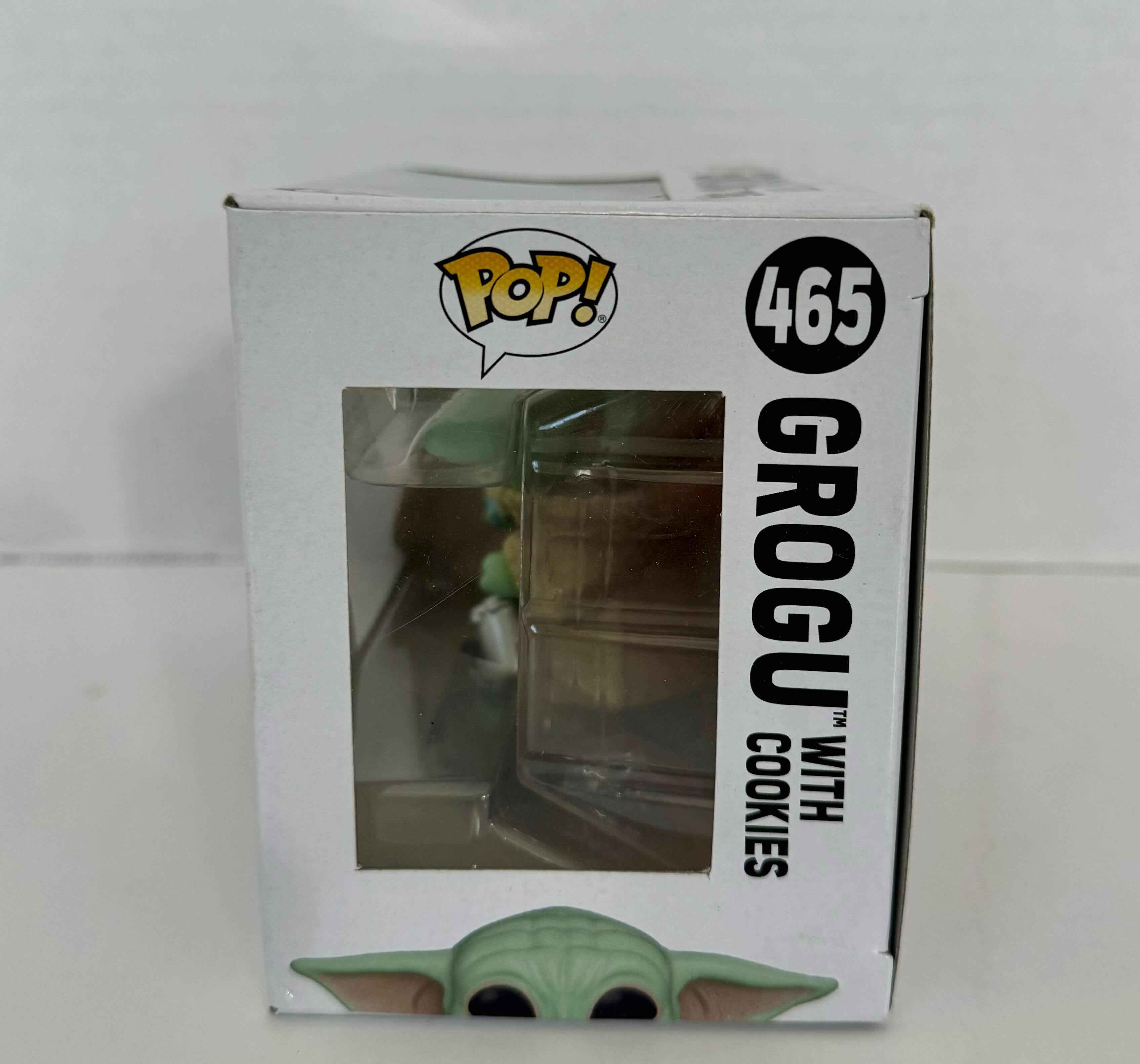Photo 1 of FUNKO POP! STAR WARS: GROGU WITH COOKIES #465