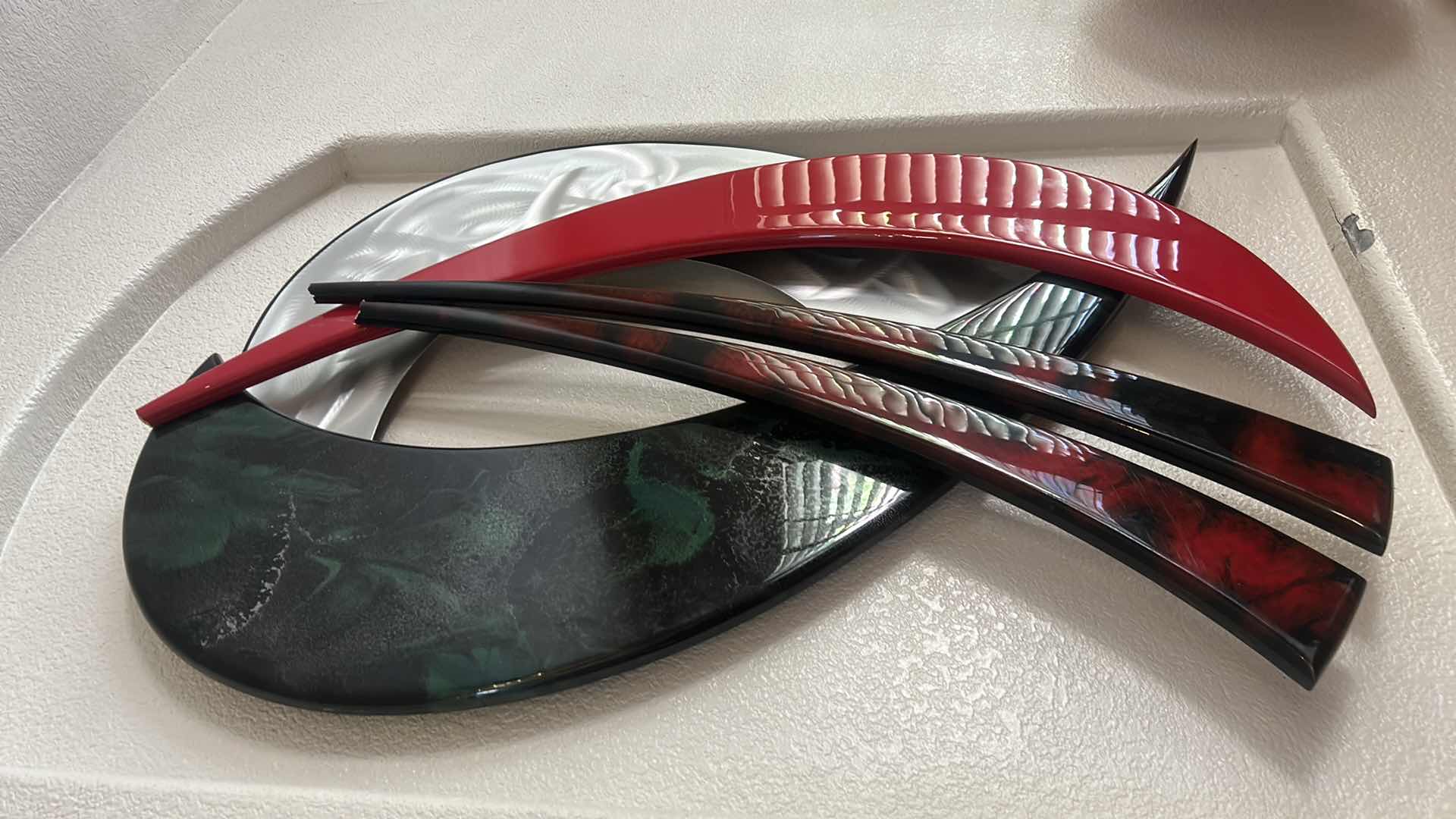 Photo 1 of ACRYLIC SCULPTURE WALL DECOR 31” x 43”