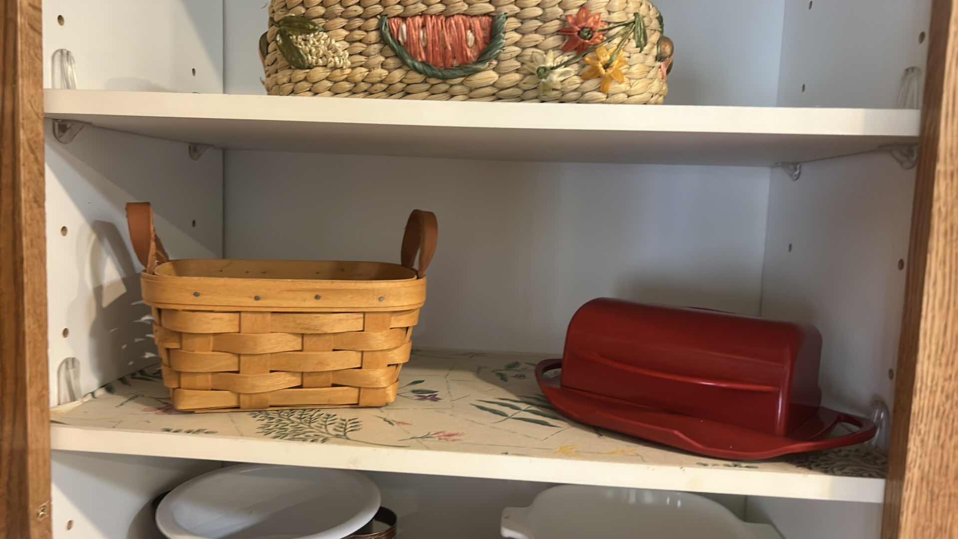 Photo 1 of CONTENTS OF KITCHEN CABINET