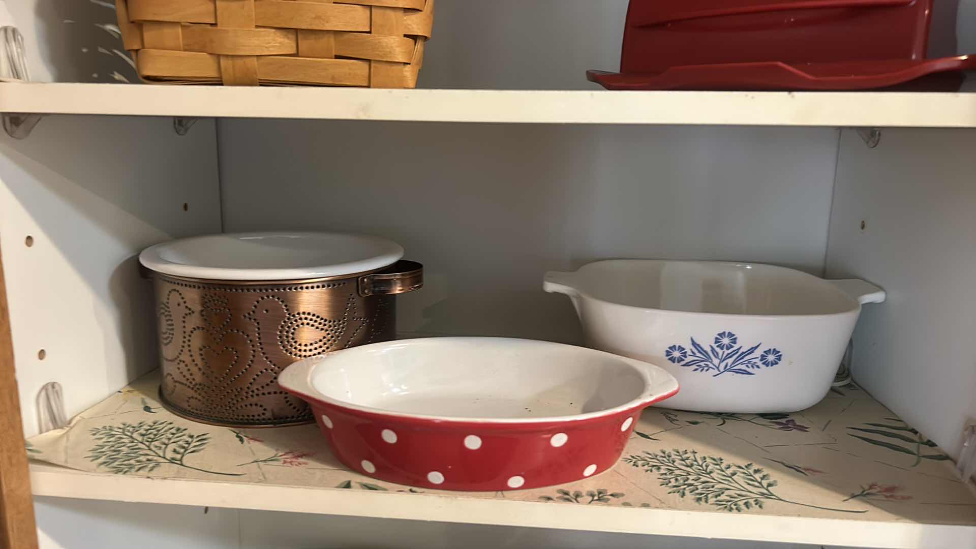 Photo 1 of CONTENTS OF KITCHEN CABINET