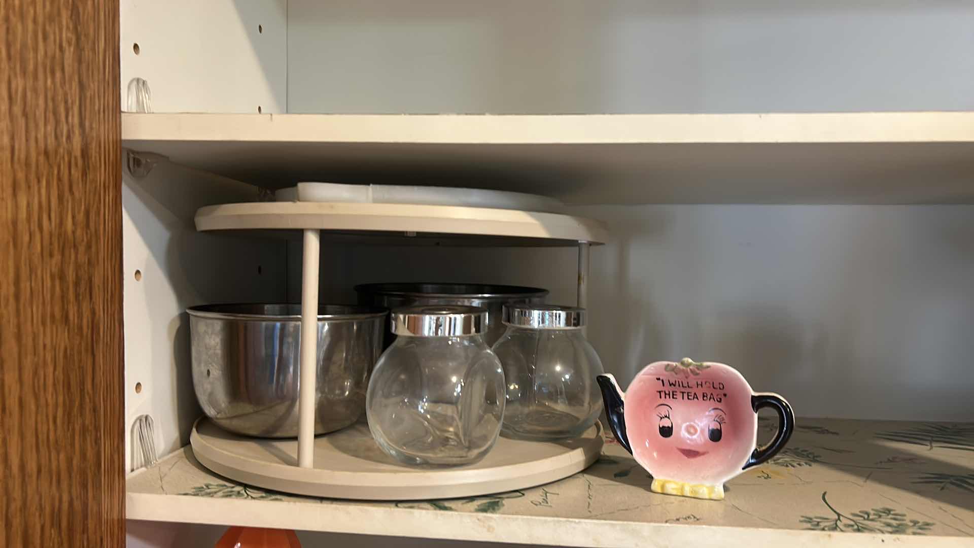 Photo 1 of CONTENTS OF KITCHEN CABINET