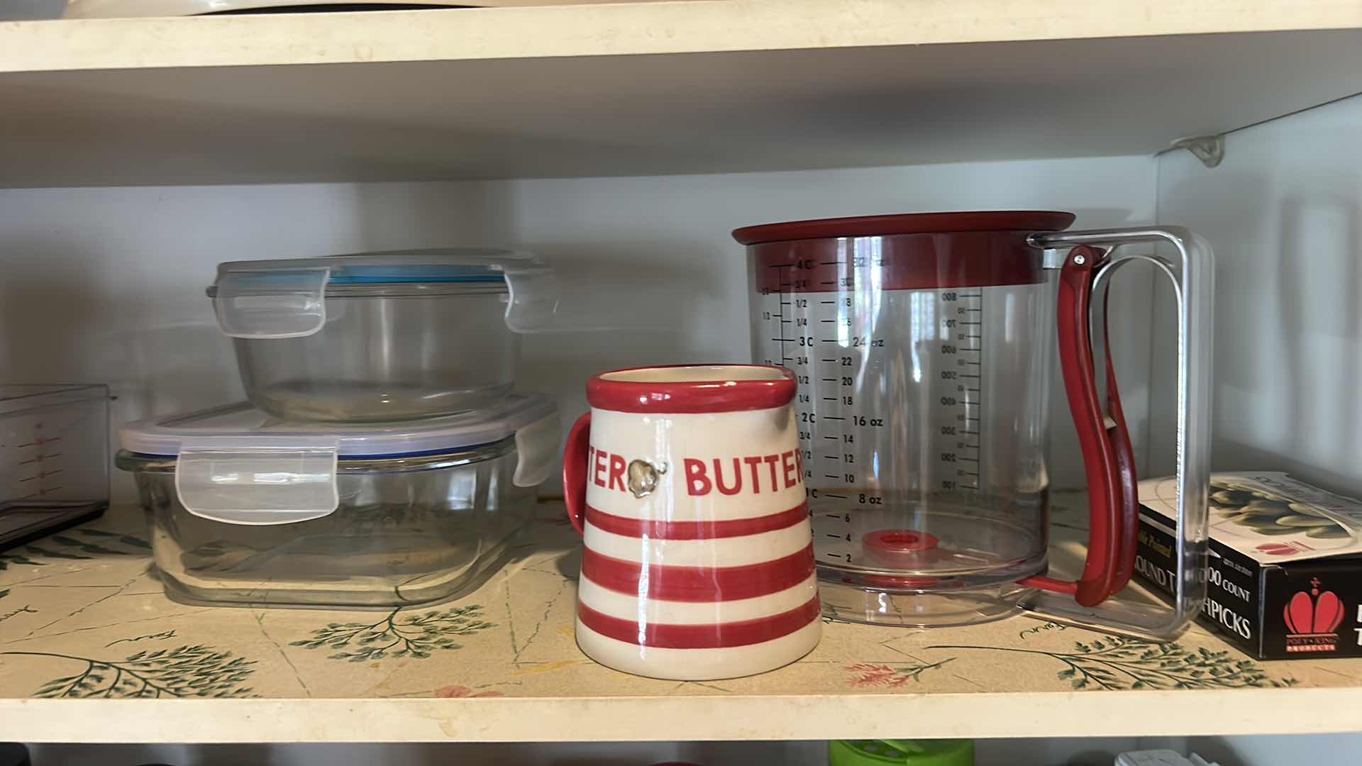 Photo 1 of CONTENTS OF KITCHEN CABINET