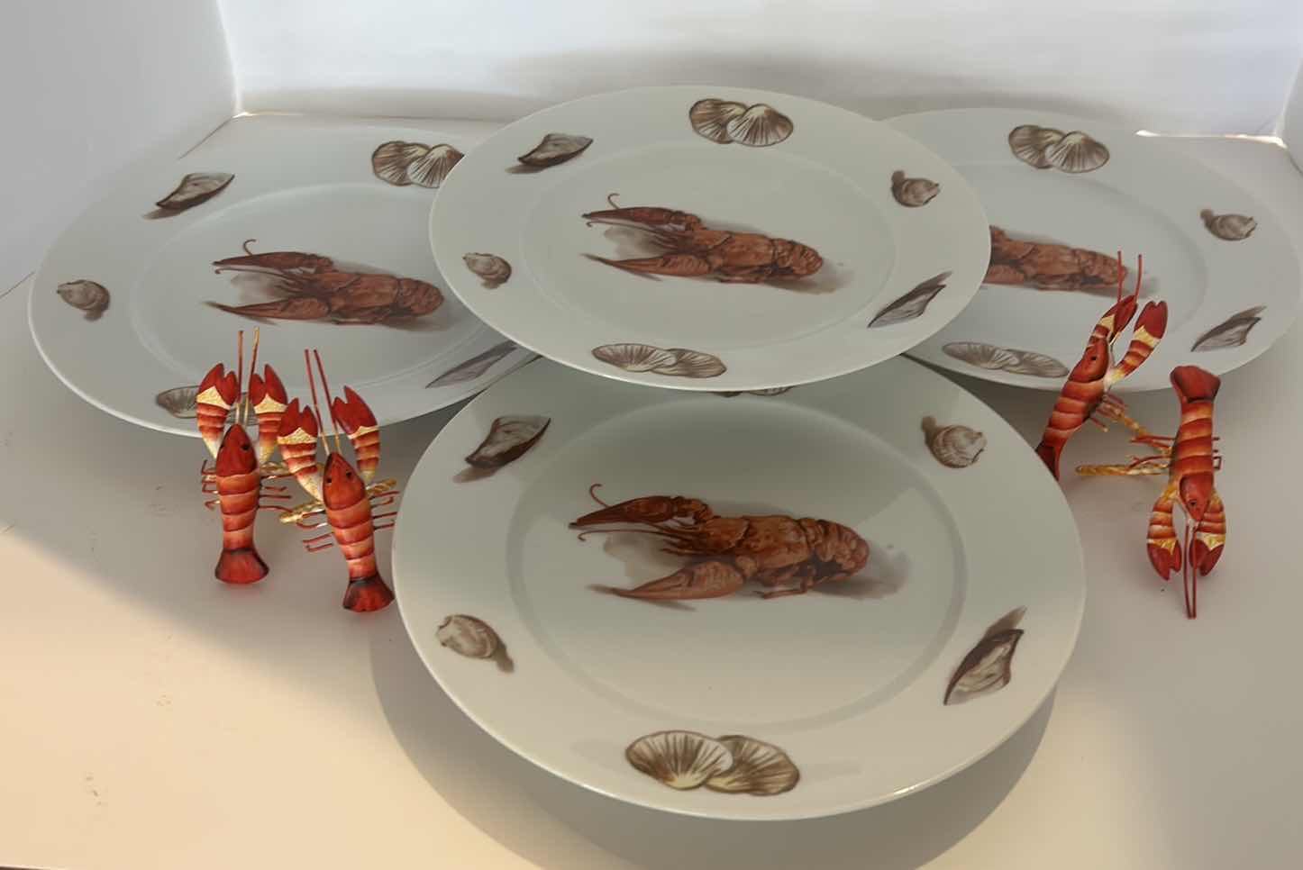 Photo 1 of 4 LOBSTER KUBA PORCELAIN BAVARIA GERMANY PLATES AND 12 LOBSTER NAPKIN RINGS 1 is BROKEN