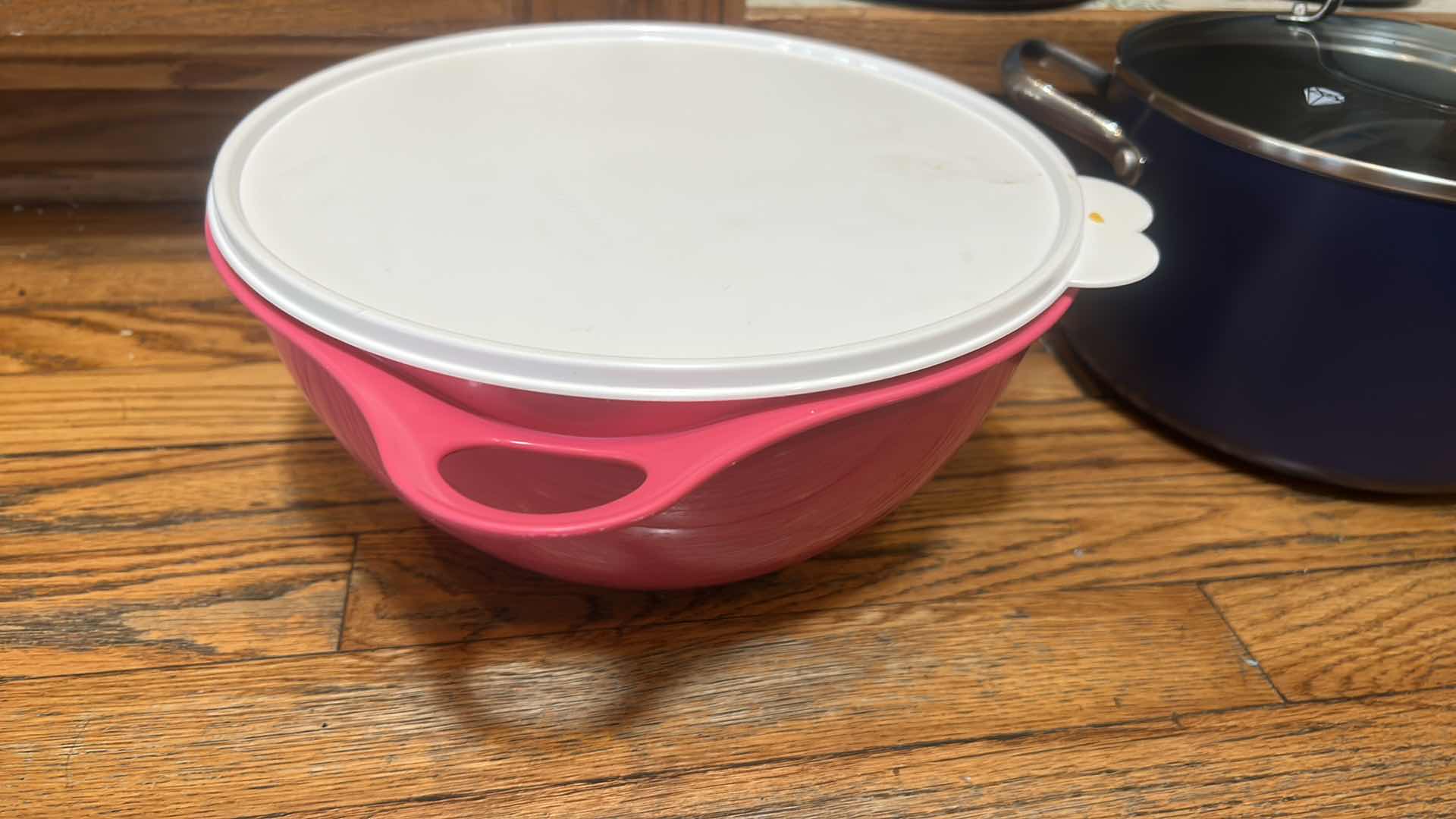 Photo 1 of CONTENTS OF KITCHEN CABINET